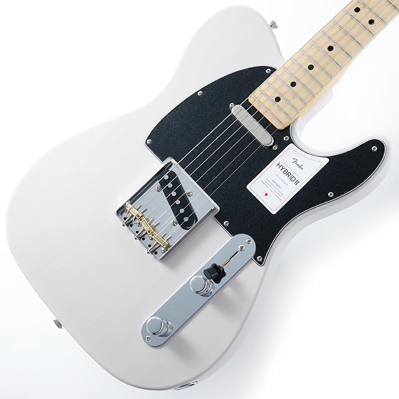 ■商品紹介Fender Made in Japan Hybrid II SeriesMade in Japan Hybrid IIは、ヴィンテージなルックスはそのままに、プレイヤーや音楽のジャンルを選ばないオールマイティーなモダンスペックを盛り込んだ、まさに「ハイブリッド」と呼ぶにふさわしいシリーズです。 リズム/リード問わず、どのギタリストやベーシストにもフィットする演奏性と楽器のトーンを兼ね備えた製品を、世界的にファンの多いMade in Japanで実現しました。Hybrid II Telecasterは、定評あるアルダーボディに新設計のHybrid II Custom Voiced Single Coilピックアップを装備し、ヴィンテージスタイルのスランテッドブラスサドル仕様のブリッジを搭載。ヴィンテージロッキングチューナー、サテンフィニッシュのネック、Modern Cシェイプに9.5インチラジアスの指板とナロートールフレットがスムーズなプレイヤビリティを提供します。※画像はサンプルです。製品の特性上、杢目、色合いは1本1本異なります。■仕様詳細Series: Made in Japan Hybrid IIBody Material: AlderBody Finish: Gloss PolyurethaneNeck: Maple， Modern CNeck Finish: Satin Urethane Finish on Back， Gloss Urethane Finish on FrontFingerboard: Maple or Rosewood， 9.5 (241 mm)Frets: 22， Narrow TallPosition Inlays: Black Dot (Maple)， White Dot (Rosewood)Nut (Material/Width): Bone， 1.650 (42 mm)Tuning Machines: Vintage-Style LockingScale Length: 25.5 (648 mm)Bridge: 3-Saddle Vintage-Style Strings-Through-Body Tele with Slanted Brass Barrel SaddlesPickguard: 3-Ply Black or 3-Ply Eggshell or 3-Ply Mint GreenPickups:Hybrid II Custom Voiced Single Coil Telecaster (Bridge)Hybrid II Custom Voiced Single Coil Telecaster (Neck)Pickup Switching: 4-Position Blade:Position 1. Bridge PickupPosition 2. Bridge and Neck Pickups (In Parallel)Position 3. Neck PickupPosition 4. Neck and Bridge Pickups (In Series)Controls: Master Volume， Master ToneControl Knobs: Knurled Flat-TopHardware Finish: Nickel/ChromeStrings: Nickel Plated Steel (.009-.042 Gauges)ギグケース付属検索キーワード：イケベカテゴリ_エレキギター_TLタイプ_Fender Made in Japan_Hybrid II Telecaster_新品 SW_Fender Made in Japan_新品 JAN:0885978544363 登録日:2026/02/06 エレキギター フェンダー ふぇんだー フェンダージャパン フェンジャパ フェンダーJ テレキャスター テレキャス