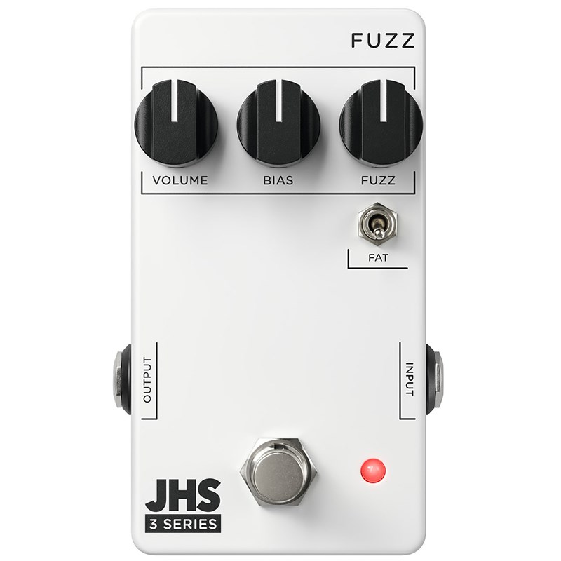 ■商品紹介JHS Pedals 3 Series Fuzzは、ギターのボリュームコントロールに追従してクリーンサウンドも作り出せる汎用性の高いファズボックスで、ヴィンテージとモダンの要素が絶妙なバランスで融和して舞い上がるようなサステインとクリアな明瞭感を実現しています。Biasノブの設定で幅広いサウンドを作り出し、ノブを上げていくにつれてゲートがかかったサウンドが得られます。多くのファズペダルとは異なりFuzzノブの可変範囲は100％使用することが可能で、設定次第でディストーションやアンプをプッシュするオーバードライブトーンなど、通常のファズには見られない様々なフレーバーを生み出します。FatトグルスイッチをONにすると低域がブーストされ、全体的にファットでパワフルなサウンドに切り替わります。電源仕様はDC9V センターマイナス 消費電流値9mAです。【JHS Pedals 3 Series】品質を損なうことなくハイコストパフォーマンスでシンプルな操作性のペダルを実現するためにデザインされたコレクションです。これらは、ミズーリ州カンザスシティにあるJHS Pedalsのファクトリーにおいて高品質なパーツを使用し、品質管理など細部にまでこだわり抜いて生産されています。各ペダルは3つのシンプルなコントロールと1つのトグルスイッチで構成されており、ビギナーからプロプレイヤーまで使用できる幅広いサウンドを提供します。お手ごろな価格帯ながら、パフォーマンスにインスピレーションを与え、あなたを新しいサウンドへ導いてくれることでしょう。検索キーワード：イケベカテゴリ_エフェクター_ギター用エフェクター_歪み系_ファズ_JHS Pedals_新品 SW_JHS Pedals_新品 JAN:0650415212347 登録日:2020/10/19 エフェクター コンパクトエフェクター ストンプボックス
