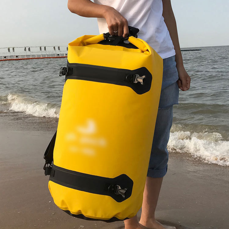 ツーリングバッグ バイク用 防水 バイク シートバッグ キャリアバッグ 大容量 キャンプ アウトドア用 ショルダーストラップ付き 取付簡単 バイク用バッグ 40L