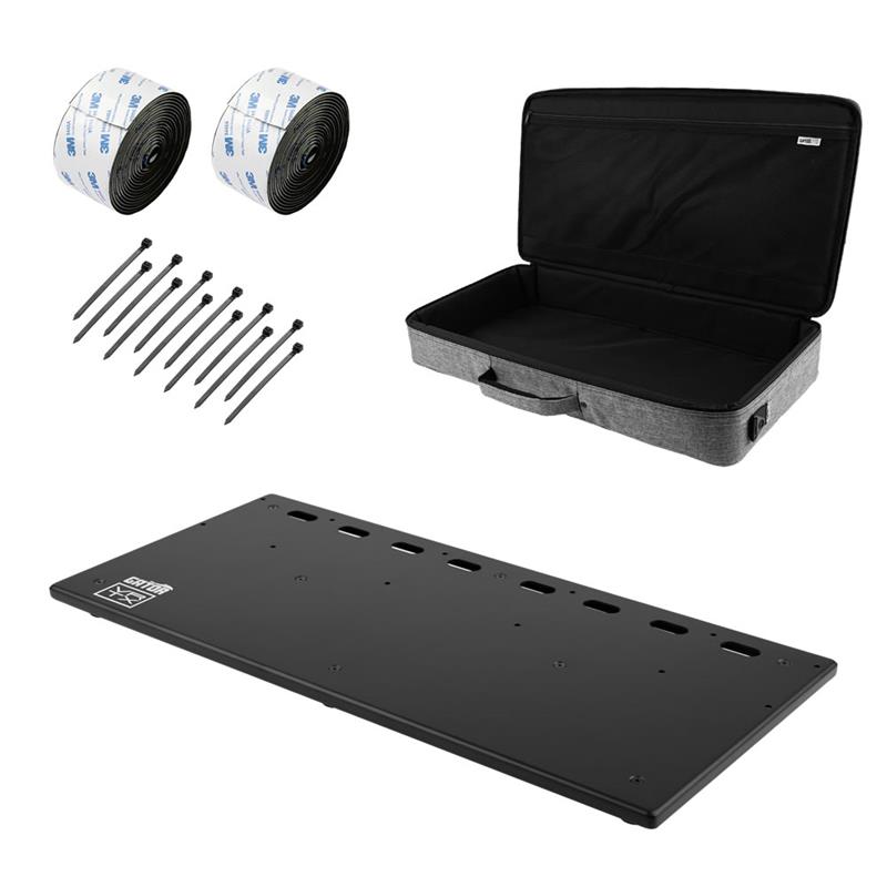 楽器種別：新品GATOR/新品 商品一覧＞＞エフェクター【15，000円〜35，000円】 商品一覧＞＞エフェクトボード・ラックケース/エフェクトボード/GATOR 商品一覧＞＞安心してお買い物頂けるよう、コンパクトもマルチも丁寧梱包でお届けします！GATOR Vertex Tour Compact 27x13 Pedalboard w/Bag [GV-TC2713-GB]商品説明ライブやスタジオで高い信頼性を求めるミュージシャン向けの軽量かつ堅牢なペダルボード耐久性に優れた8ゲージ・アルミニウムフレームを採用し、面ファスナーを固定しやすい滑らかな塗装仕上げにより、長期間安定した使用感を実現します。広めのケーブル配線用ホールにより、ケーブルを整理しやすい設計です。滑り止め付きラバーフィートが優れた安定性を確保し、角やエッジは滑らかに加工されているため、安全性と扱いやすさにも配慮されています。付属のギグバッグには、耐候性に優れた600Dナイロン素材と20mm厚フォームパッドを採用し、ペダルボードを衝撃から保護。内外の大型収納ポケット、高耐久YKK製ジッパー、補強入りパッドハンドル、ショルダーストラップ用Dリングを備え、持ち運びにも優れています。さらに、面ファスナー（オス・メス）各1巻とケーブルタイ12本が付属しています。・軽量かつ高耐久な8ゲージ・アルミニウムフレームを採用・面ファスナーを固定しやすい滑らかな塗装仕上げ・広めのケーブル配線用ホールにより、すっきりとした配線が可能・滑り止め付きラバーフィートと丸みのあるエッジ設計で、安定性と安全性を両立・20mm厚パッド入りの耐候性600Dナイロン製ギグバッグが付属・YKK製ジッパー、大型ポケット、パッド入りハンドルを装備・面ファスナー（オス・メス）各1巻とケーブルタイ12本が付属TC (ツアーコンパクト)ペダルボード寸法(約)：68.6(L) x 33.0(W) cmバッグ内寸(約)：71.1(L) x 35.6(W) x 10.2(H) cm※在庫切れの場合、お取り寄せまでお時間を頂戴する場合が御座います。お急ぎのお客様は弊社へお問い合わせ頂けますと幸いです。イケベカテゴリ_エフェクター_エフェクトボード・ラックケース_エフェクトボード_GATOR_新品 SW_GATOR_新品 JAN:0716408570143 登録日:2026/06/05 エフェクトボード エフェクトケース エフェクターケース