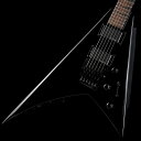 楽器種別：新品エレキギター/Jackson 商品一覧＞＞エレキギター【75，000円〜145，000円】 商品一覧＞＞当店のギターは、出荷前に専門スタッフが検品・調整しているので安心です！Jackson X Series Rhoads RRX24 (Gloss Black)商品説明ジャクソンのX Seriesは不滅のギタリスト、ランディ・ローズによって開拓されたメタルの遺産を継承しています。威風堂々とした誇り高きJackson X Series Rhoads RRX24は、素晴らしいトーン、超高速な演奏性、21世紀のギタリストのための驚くべき価値を提供します。RRX24はポプラボディ、スカーフジョイントのスルーボディ構造はグラファイトの補強を施した1ピース・メイプルネックを採用。指板サイドにはバインディングが施され、24Fのジャンボフレットを使用。12インチ(304.8ミリ)-16インチ(406.4ミリ)コンパウンドラジアスのローレル指板、リバースタイプのジャクソンコンコルド型6連ヘッドストック。ネックグリップは演奏性に優れた薄めの仕上げです。現代のメタラーのために設計された、Seymour Duncan BlackoutアクティヴPUはローノイズでヘヴィなサウンドを出力。コントロールは、ボリューム・コントロール2個、トーン・コントロール1個、3ウェイ・ブレードスイッチを使用。片方のボリュームを0にすることでスイッチング奏法も可能。Floyd Rose Specialダブルロック・トレモロが装備されており、卓越したサステインと安定したイントネーションを実現します。アームアップを可能にするリセス加工がボディに施されています。いつでもスポットライトを浴びる準備のあるこのRRX24！！ブラックで統一されたスパルタンなルックスが格好良い一本！※画像はサンプルの為、木目、色味は一本毎に異なります。商品詳細■SPECBody Material: PoplarNeck Material: Maple Neck-Through-Body with Graphite Reinforcement and Scarf JointScale Length: 25.5 inch (648mm)Fingerboard: LaurelFingerboard Radius: 12 to 16 inch Compound Radius (304.8mm to 406.4mm)Number of Frets: 24Fret Size: JumboString Nut: Floyd Rose Special LockingNut Width: 1.6875 inch (42.86mm)Bridge Pickup: Seymour Duncan Blackouts AHB-1BNeck Pickup: Seymour Duncan Blackouts AHB-1NControls: Volume 1. (Neck Pickup)、 Volume 2. (Bridge Pickup)、Master TonePickup Switching: 3-Position BladeBridge: Floyd Rose Special Double-Locking Tremolo (Recessed)Tuning Machines: Jackson Sealed Die-Castソフトケース付きイケベカテゴリ_ギター_エレキギター_Jackson_新品 JAN:0885978140343 登録日:2023/02/24 エレキギター ジャクソン