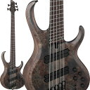 楽器種別：新品エレキベース/Ibanez 商品一覧＞＞エレキベース/Ibanez/BTB (Boutique Bass) 商品一覧＞＞エレキベース【100，000円〜200，000円】 商品一覧＞＞当店のベースは、出荷前に専門スタッフが検品・調整しているので安心です！Ibanez Bass Workshop BTB805MS-TGF商品説明Ibanez（アイバニーズ）2022年新製品Bass Workshopで解釈する、マルチ・スケールのBTBモデルBTB Boutique Bass w/Multi Scale・ロングサスティーン、豊かなレゾナンスに加え、高い剛性も兼ね備えたスルーネック構造音像のクリアさとアタックに富むメイプル材と硬質なウォルナット材とを組み合わせた5pcネック。ネック内部に装備したグラファイト・ロッドによって剛性を強化しています。スルーネック構造がもたらすロングサスティーンと豊かなレゾナンス、そして全フレット域に渡るネック・バックのシームレスな演奏感は、BTBベースの最大の特長と言えるでしょう。・5弦側 :37~1 弦側 : エクストラ・ロング・マルチ・スケールLow-B 弦（5弦）のスケールを 37に設定することにより低音弦側では通常モデルBTBよりも強めのテンション感を得られ、チューン・ダウンした際の音の明瞭さと芯のあるサウンドに威力を発揮します。Ibanezベースでは最も極端に扇状となるマルチ・スケールで、特に高フレット域におけるテクニカルな運指に利点が多い仕様です。（注：習熟と慣れが必要で、全ての奏者や奏法に共通ではありません。）・ポプラ・バール材 TOP、オコウメ材＆アッシュ材の積層ウイング・ボディネックをサンドする両翼のウイング・ボディは、ヌケが良くクリアなサウンド特性のアッシュ材と中低音域特性に富むオコウメ材、さらに個性的なバール杢入のポプラ材をTOPへ貼り合わせた積層構造です。深くえぐるようなボディのカッタウェイ・スタイルはハイポジションでの弾きやすさに寄与しており、またホーンの形状/デザインは立奏時のバランスの良さを考慮して設計しています。・Ibanez T1 ピックアップ低音域のタイトなレスポンス、パンチのある中音域、クリアな高音域を備えたサウンドを目指して設計した、オリジナルのセパレート・コイル2基によるハムバッカーです。丸みを帯びて設計したカバー・エッジは指を置きやすく、また2基のピックアップの端をそれぞれ弦とほぼ平行になるよう若干 オフセットして設置することで、他のマルチ・スケール・モデルには無い演奏性の高さをもたらしています。・弦間ピッチ・アジャスト機構搭載 MR5S（モノレール）ブリッジ各弦が独立したブリッジで、弦振動をダイレクトにボディへと伝えます。またサドルが左右方向に1.5mm可動する構造で、弦間ピッチを一定幅自在に設定できます。・3パターンのミッド帯周波数切り替えスイッチを装備したアクティブ 3 band EQ & EQ バイパス・スイッチワイドレンジ低ノイズのアクティブ・サウンドを生み出すイコライザーで、スイッチの切り替えにより中音域の周波数帯を 250Hz、450Hz、700Hzに切り替えることが可能です。さらにEQ バイパス・スイッチを装備しており、パッシブ・ベースとしても使用可能です。（バイパス時： Treble ノブでトーン ・コントロール） 006P 電池駆動）・イントネーションの正確さと開放/押弦サウンドの差異を最小限に抑える効果を期待できるゼロ・フレット・ブライトな音質と高い耐久性が特徴のステンレス・フレット・プラグ抜け落ちを防止するロック機能付きのNeutrikジャック・D‘Addario NYXL45130 for 37※画像はサンプルです。製品の特性上、杢目・色合いは1本1本異なります。商品詳細Neck Type: BTB5 5pc Maple/Walnut neck through w/Graphite reinforcement rodsBody: Poplar Burl top / Okoume /Ash wing bodyFretboard: Bound Panga Panga fretboard w/Abalone dot inlayFret: Medium Stainless Steel fretsNumber of frets: 24 (+ zero fret)Bridge: MR5S bridge (18mm string spacing)Neck Pickup: T1 neck pickupBridge Pickup: T1 bridge pickupEqualizer: Ibanez Custom Electronics 3 band EQ w/EQ bypass switch (passive tone control on treble pot) & 3 way Mid frequency switchHardware Color: BlackStrings gauge: .045/.055/.80/.100/.130 (D'Addario NYXL45130 for 37)Tuning: 1G，2D，3A，4E，5BColor: TGF (Transparent Gray Flat)専用ハードシェル・ケース付属イケベカテゴリ_ベース_エレキベース_Ibanez_BTB (Boutique Bass)_新品 JAN:4549763312303 登録日:2021/12/29 エレキベース アイバニーズ イバニーズ