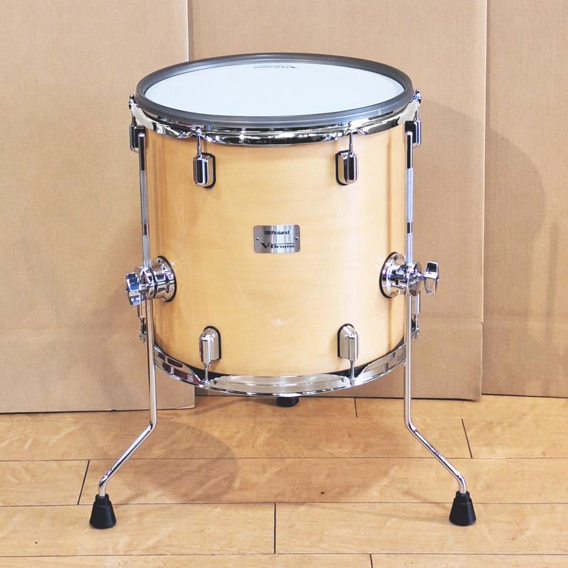 楽器種別：ユーズドRoland/V-Drums Acoustic Design 商品一覧＞＞Roland/ユーズド 商品一覧＞＞ドラム【30，000円〜70，000円】 商品一覧＞＞電子ドラム/電子ドラム本体/Roland 商品一覧＞＞安心してお買い物頂けるよう、スネアもシンバルも丁寧梱包でお届けします！Roland USED 中古 PDA140F-GN [V-Drums Acoustic Design / 14 Floor Tom Pad - Gloss Natural]【未使用中古】商品説明【V-Drums Acoustic Design木製シェルとデュアル・トリガーを備えた14インチフロアタム・パッドの中古品が入荷！未使用品です！】V-Drums Acoustic Designは、ローランドの電子ドラム技術とアコースティック・ドラムの美学を融合し、V-Drumsの表現力の幅をさらに広げます。どの構成も、ローランドが独自に設計したフル・サイズの木製シェルと、堅牢なクロム・ハード・ウェアで、高品位のアコースティック・ドラムの外観を実現しています。PDA140Fは深胴木製シェルを採用したタム・パッドです。デュアル・トリガー構造によって、ヘッドとリム・トリガーがそれぞれ独立し、高度なセンサー・システムのおかげで、 ヘッド全体にわたって正確で均一な反応を得ることができます。・14インチ、木製シェル構造のデュアル・トリガーのパッド・張り具合を自由に調整できる、ローランド独自の多層メッシュ・ヘッド構造・セット・アップのための、フロア・タム・レッグ付属・独立したヘッド・トリガーとリム・トリガー・正確な演奏表現と反応のための、高度なセンサー設計・オリジナル・クロム・ハード・ウェア・メープルを前面に打ち出したナチュラル・カラー＜スペック＞●シェル14（直径）×14（奥行）インチウッド・シェル●フィニッシュグロス・ナチュラル（High Gloss Finish）●ヘッドトップ：3プライ・メッシュ・ヘッド（中層フローティング構造）ボトム：2プライ・メッシュ・ヘッド●トリガー2（ヘッド、リム）●接続端子アウトプット端子●外形寸法幅（W）：415 mm奥行（D）：430 mm高さ（H）：385 mm（レッグ除く）●質量6.4 kg（レッグ含む）5.3 kg（レッグ除く）※接続ケーブルは付属しておりません。※未使用品ですが、撮影のため開封しております。予めご了承くださいませ。イケベカテゴリ_ドラム_電子ドラム_電子ドラム本体_Roland_V-Drums Acoustic Design_ユーズド SW_Roland_ユーズド JAN:2500190754052 登録日:2026/07/29 電子ドラム デジタルドラム エレドラ ローランド Vドラム Vドラムス Vdrum V-Drum V-Drums Vdrums