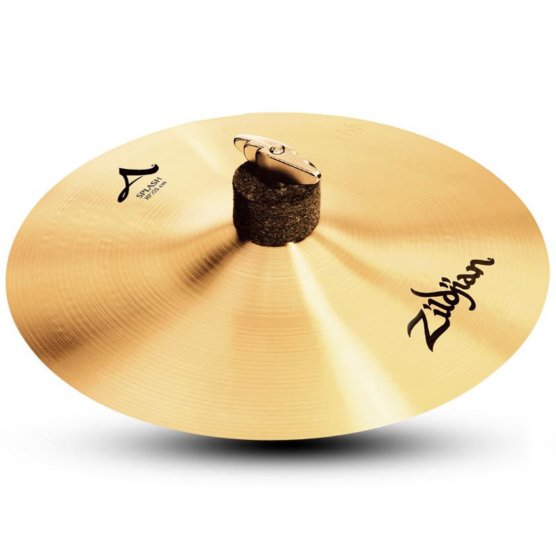 楽器種別：新品Zildjian/A Zildjian 商品一覧＞＞Zildjian/新品 商品一覧＞＞ドラム【15，000円〜35，000円】 商品一覧＞＞シンバル/スプラッシュ/Zildjian 商品一覧＞＞安心してお買い物頂けるよう、スネアもシンバルも丁寧梱包でお届けします！Zildjian A Zildjian Splash 10 [NAZL10SP.PT]商品説明【Bright Full bodied + Natural 〜気取らない成熟感、応用自在〜】A Zildjianベートーベンからビートルズまで、音楽の歴史と共に歩んできた全てのシンバルの基本、世界で最も愛されるオリジナルジルジャンシンバル。ハイハット・ライド・クラッシュなどのシンバルの呼び名も、このAジルジャンシンバルにネーミングされ現在に至る。まさにコンテンポラリー・ドラミングの歴史そのものがここにある。＜Splash＞スプラッシュのネーミングはこのシンバルから始まったオリジナルモデル。短いサスティーンであらゆる音楽に。サイズ：10ウェイト：Paper Thinイケベカテゴリ_ドラム_シンバル_スプラッシュ_Zildjian_A Zildjian_新品 SW_Zildjian_新品 JAN:0642388103357 登録日:2013/06/28 シンバル ジルジャン Aジルジャン