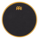 楽器種別：新品トレーニングドラム/MEINL 商品一覧＞＞トレーニングドラム【〜10，000円】 商品一覧＞＞安心してお買い物頂けるよう、スネアもシンバルも丁寧梱包でお届けします！MEINL MMP6OR [6 Marshmallow Practice Pad - Orange]商品説明[Marshmallow Pads]低反発、低音量が特徴のマシュマロ・パッドに、6インチサイズの新色が登場しました。スティッキングに必要な筋力を鍛えたり、周囲へ発する練習音を極力下げることができたりします。Blackカラーのみの展開だった6インチサイズも、12インチサイズと同様に、Sea Form、Orange台座の2色が加わって、3色2サイズでの展開となりました。各パッドの底面には、一般的なシンバルスタンドへのセッティングが可能となる、8mmサイズのナットを装備している他、平らな場所へ置いた時に滑りにくくするパッドが貼り付けられており、テーブル置きトレーニング時等にも対応しています。サイズ：6カラー：Orange※パッドスタンドは別売となります。イケベカテゴリ_ドラム_トレーニングドラム_MEINL_新品 JAN:0842960149647 登録日:2024/04/06 トレーニングドラム ドラムパッド 練習ドラム 練習用ドラム マイネル