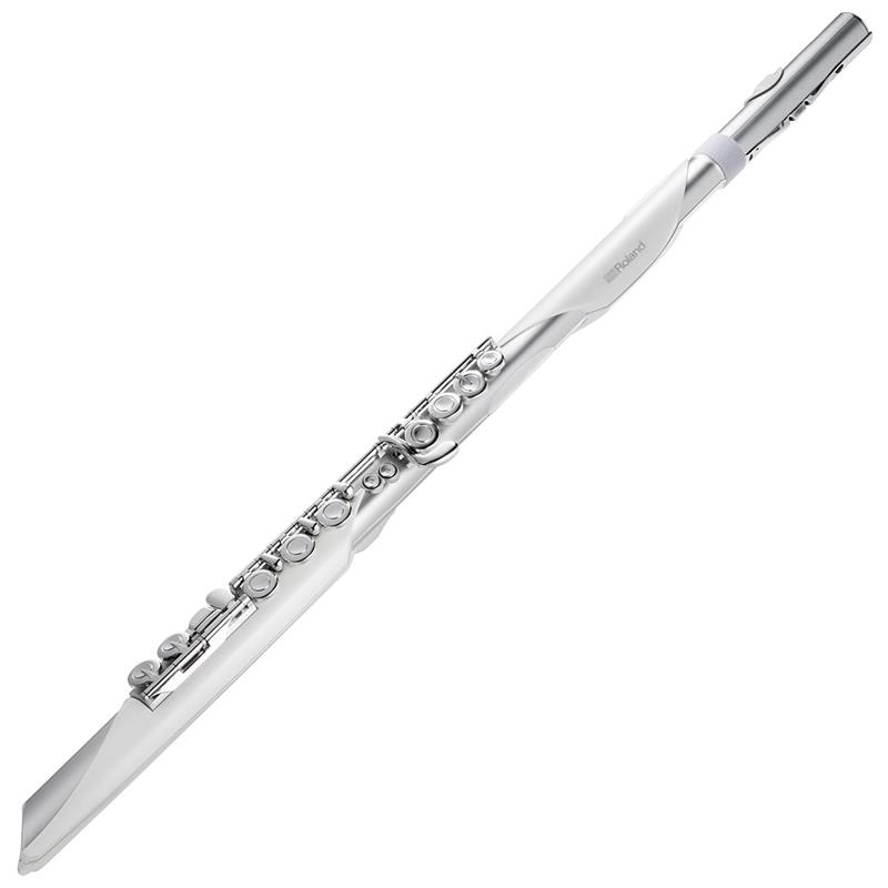 楽器種別：新品Roland/新品 商品一覧＞＞管楽器・吹奏楽器【155，000円〜300，000円】 商品一覧＞＞電子管楽器/Roland 商品一覧＞＞サックス買うなら、当店で！専門のスタッフが丁寧に検品・調整しているので安心です！Roland ローランド / Aerophone Brisa デジタル管楽器 AE-BRISA エアロフォン・ブリサ商品説明演奏スタイルはそのままに、今までにない音を奏でよう。Aerophone Brisaは、電子管楽器Aerophoneシリーズの新たな進化形です。親しみのあるフルートのデザインとキィ配列を採用しながら、多彩な音色を内蔵、高度なカスタマイズ機能も備えています。さらに、Aerophone Brisaは新開発のサウンドエンジンを搭載し、フルート奏者特有のアーティキュレーションや演奏技法に焦点を当てながらも様々な電子管楽器のスタイルに対応します。1.多彩なサウンドと表現力・コンサートフルート、ピッコロ、バスフルート、ジャズフルートなどのフルート系楽器に加え、サックス、クラリネット、トランペットなどの管楽器やオーケストラの弦楽器、パンフルート、尺八などの民族楽器、さらにはシンセサイザーやドラムなど様々なジャンルの音色を100種類内蔵。さらに、Aerophone BrisaアプリからRoland Cloudにログインすることで、14種類の音色を追加することができます。・自然な管楽器表現を追求した新サウンド・エンジン「SuperNATURAL Winds 」を採用。・息のニュアンス1つ1つを、アコースティック楽器さながらの高い反応性とダイナミックなコントロール性で、生き生きとした豊かな音へと変換します。・演奏にハーモニーを加えることや、ドローン奏法に対応した音色も用意。電子楽器ならではの機能でソロやアンサンブル演奏を豊かに彩ります。・本体を動かすことで音色表現を変化させることができるモーション・センサーを搭載。2.さまざまな演奏スタイルに適応する直感的なデザイン・フルートスタイルのキィレイアウトを採用。・スタイリッシュで軽量（本体質量415g）なデザイン。・リコーダーやサックスの運指に基づいたブリサ・モードのほか、フルート・モード、トランペット・モードなど複数の運指モードから選択可能。・新開発のデュアル・ブレス・センサーにより、自然で扱いやすいブレス・コントロールを実現。アコースティック楽器の微妙なニュアンスも表現できます。・マウスピースに直接息を吹き込むことで簡単に音を出すことができ、マウスピースのある頭部管は演奏者の好みに合わせて快適な角度への調節が可能。3.多彩な演奏性と拡張性であらゆる音楽シーンに対応・充電式リチウムイオンバッテリーを搭載。・本体の左側にスピーカーを内蔵し耳元でモニタリングが可能。・外部音響機器やヘッドホンに接続可能なステレオ音声出力端子（TRSミニジャック）を搭載。・USB Type-Cケーブルによるオーディオ/MIDI接続でPCやモバイル機器と連携可能。・iOS/ Android対応のAerophone Brisa専用アプリ「Aerophone Brisa Plus」で各種本体パラメータの調整、、最大60音色 （12音色×5バンク）お気に入り音色の登録、Roland Cloudを通じての音色の拡張などが可能　・専用キャリングケース付属。・フルート・モード時には2つの吹き込み口に息を振り分けることで、オクターブの切り替えが可能。・視認性の高い有機ELディスプレイを搭載。商品詳細主な仕様●本体寸法：752（長さ）× 51（幅）× 52（高さ）mm●質量：415 g●ディスプレイ：グラフィックOLED 128 × 32ドット●電源：リチウムイオン電池　※電池の充電時間：約6時間　　※最大連続使用時間：約8時間（使用状態により異なります）　　USB端子より取得（USBバス電源）●消費電流：0.6A（最大1.5A）●接続端子：　PHONES端子：ステレオミニタイプ　USB 端子：USB Type-C（DC 5V、オーディオ/MIDI対応）●Bluetooth：　バージョン：5.0　対応プロファイル：GATT（Bluetooth Low EnergyによるMIDI）●付属品：・クイックスタートガイド・トーン・リスト・「安全上のご注意」チラシ・モイスチャー・バンド・ブロワー・USB Type-C（ストレート） to Type-C（アングル）ケーブル・L型プラグ（ステレオミニタイプ）・専用ハンド・キャリー・バッグ・保証書※仕様およびデザインは改良のため予告なく変更することがあります。イケベカテゴリ_管楽器・吹奏楽器_電子管楽器_Roland_新品 SW_Roland_新品 JAN:4957054519766 登録日:2025/11/04 デジタル管楽器 電子管楽器 ウインドシンセ エアロフォン Aerophone ローランド