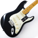 楽器種別：新品エレキギター/Fender USA 商品一覧＞＞エレキギター/Fender USA/American Professional II 商品一覧＞＞エレキギター【165，000円〜310，000円】 商品一覧＞＞当店のギターは、出荷前に専門スタッフが検品・調整しているので安心です！Fender USA American Professional II Stratocaster (Black/Maple)商品説明American Professional II Stratocasterは、60年以上に渡る革新、インスピレーション、進化を経て、現代のプレイヤーの要求に応えます。高い人気を誇るDeep Cシェイプネックは、丁寧にエッジがロールオフされ、至高の演奏体験を約束するSuper-Naturalサテン仕上げが施されています。また新たに設計されたネックヒールを採用し、快適なフィーリングとハイポジションへの容易なアクセスを実現しました。新しいV-Mod II Stratocaster Single-Coilピックアップは、ベルのような輝きとウォームさを両立し、これまで以上に繊細で魅力的なサウンドを実現しています。コールドロールド（冷間圧延成型式）スチールブロックを採用した2点支持トレモロは、サスティン、明瞭度、ハイエンドの煌びやかさを向上させています。American Professional II Stratocasterの手に馴染む感覚とサウンドの多様性は、手に取り、耳にした瞬間、すぐにお分かりいただけることでしょう。プロの楽器の新たなスタンダードとなるような幅広い改良が、American Professional IIシリーズには詰め込まれています。Series: American Professional IIBody Material: AlderBody Finish : Gloss UrethaneNeck : Maple， Deep CNeck Finish : Super-Natural Satin Urethane Finish on Back of Neckwith Gloss Urethane Headstock FaceFingerboard: Maple - 9.5 (241 mm) RadiusFrets: 22， Narrow TallPosition Inlays: Black Dot (Maple)Nut (Material/ Width ) : Bone， 1.685 (42.8mm)TuningMachines: Fender Standard Cast/Sealed StaggeredScale Length : 25.5 (648 mm)Bridge: 2-Point Synchronized Tremolo with Bent Steel Saddles，Pop-In Tremolo Arm and Cold-Rolled Steel BlockPickguard: 3-Ply Mint Pickups: V-Mod II Single-Coil Strat (Bridge， Middle， Neck)Pickup Switching :5-Position Blade: Position 1. Bridge Pickup Position 2. Bridge andMiddle Pickup Position 3. Middle Pickup Position 4. Middle andNeck Pickup Position 5. Neck PickupControls: Master Volume， Tone 1. (Neck/Middle Pickups)，Tone 2. (Bridge Pickup)Auxilliary Switching : Push-Push Tone Control Adds Neck PickupControl Knobs: Aged White Plastic， Black Plastic (Dark Night)Hardware Finish : Nickel/ChromeStrings Fender USA 250L Nickel Plated Steel (.009-.042 Gauges)ハードケース付属イケベカテゴリ_ギター_エレキギター_Fender USA_American Professional II_新品 JAN:0885978578702 登録日:2020/10/09 エレキギター フェンダー ふぇんだー フェンダーUSA アメリカンプロフェッショナル アメプロ