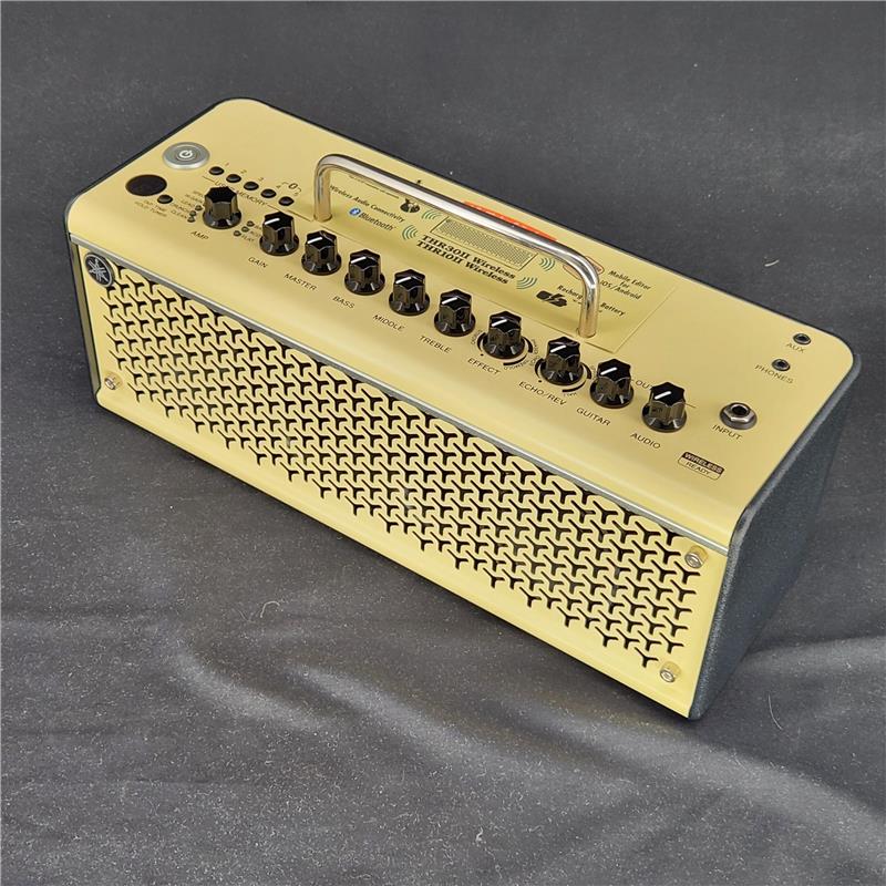 楽器種別：ユーズドYAMAHA/ユーズド 商品一覧＞＞ギターアンプ・ベースアンプ【30，000円〜60，000円】 商品一覧＞＞ギターアンプ/コンボ/ソリッドステート/YAMAHA 商品一覧＞＞安心してお買い物頂けるよう、ミニアンプもコンボアンプも丁寧梱包でお届けします！YAMAHA USED 中古 THR10II Wireless商品説明ヤマハ独自の最先端モデリング技術「VCM」テクノロジーを用い再度モデリングを行い、よりリアルなアンプサウンドへと昇華させました。また、方向性の異なる「Classic」「Boutique」「Modern」3 つのアンプモードを設け、きらびやかなクリーンから激しいハイゲインサウンドまでをカバーする計15 種類のギターアンプモデルを搭載し、サウンドバリエーションの幅が広がりました。内蔵エフェクトも再度モデリングを行い、直感的に操作できる高品位なエフェクトを8種類搭載しています。外観に使用感ございますが動作に問題はございません。付属品：箱，電源アダプター保証：保証無し現状販売イケベカテゴリ_ギターアンプ・ベースアンプ_ギターアンプ_コンボ_ソリッドステート_YAMAHA_ユーズド SW_YAMAHA_ユーズド JAN:2500070814364 登録日:2025/12/31 ギターアンプ ヤマハ やまは