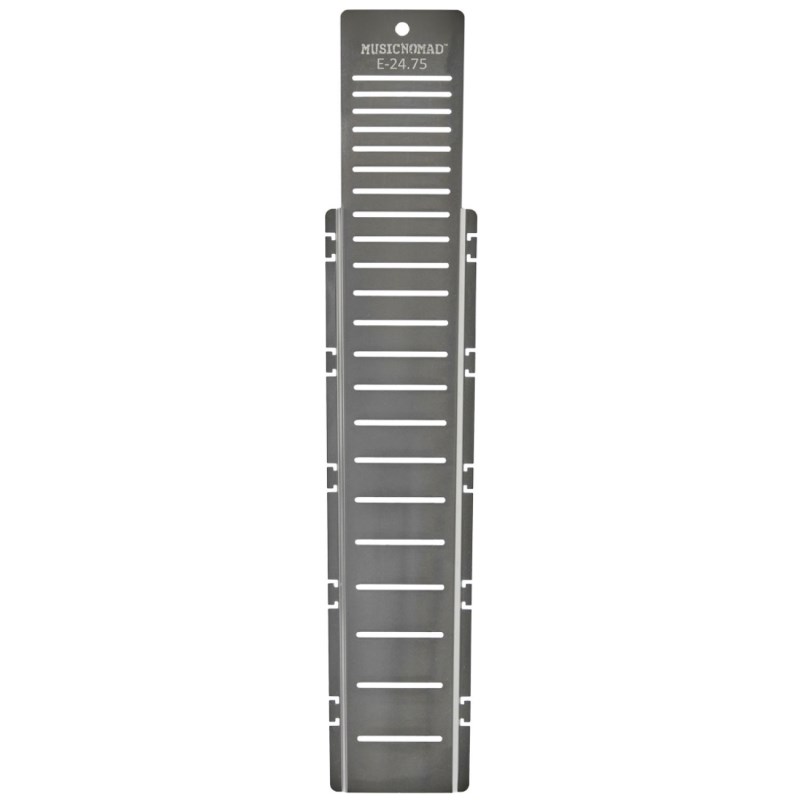 楽器種別：新品MUSIC NOMAD/新品 商品一覧＞＞楽器アクセサリ【5，000円〜15，000円】 商品一覧＞＞メンテナンス用品/工具/MUSIC NOMAD 商品一覧＞＞品揃え豊富な当店なら弦、パーツ、ケーブルなどのアクセサリーがまとめて揃います！MUSIC NOMAD MN804 Fret Shield for E-24.75″ Fret Scale商品説明フレットシールドは、フレットクリーニング作業時に、フィンガーボード全体を保護するステンレス製のフレットガードです。簡単に装着でき、指板を傷つけることなく完全に保護し、100回以上再利用可能。0.20mm厚の高品質のステンレススチール製で、バリのない精密な製造工程を採用し、すべてのエッジを滑らかで丸みを帯びた状態にしています。革新的なドロップダウン・エッジにより、付属のゴムバンドでフレットシールドをしっかりと固定し、バンドを指板面より下に保つことで、研磨中の研磨剤や工具がゴムバンドに当たることを防ぎます。・フレットクリーニング作業時に、フィンガーボード全体を保護するステンレス製のフレットガード・0.20mm厚の高品質のステンレススチール製で、バリのない精密な製造工程を採用し、すべてのエッジを滑らかで丸みを帯びた状態にしています。・革新的なドロップダウン・エッジにより、付属のゴムバンドでフレットシールドをしっかりと固定し、バンドを指板面より下に保つことで、研磨中の研磨剤や工具がゴムバンドに当たることを防ぎます。・便利なハングホール付き。・24.75inスケールの EPIPHONEエレキギター， GUILDエレキギターなどに使用可能です。イケベカテゴリ_楽器アクセサリ_メンテナンス用品_工具_MUSIC NOMAD_新品 SW_MUSIC NOMAD_新品 JAN:0850022370564 登録日:2025/04/29 メンテナンス用品