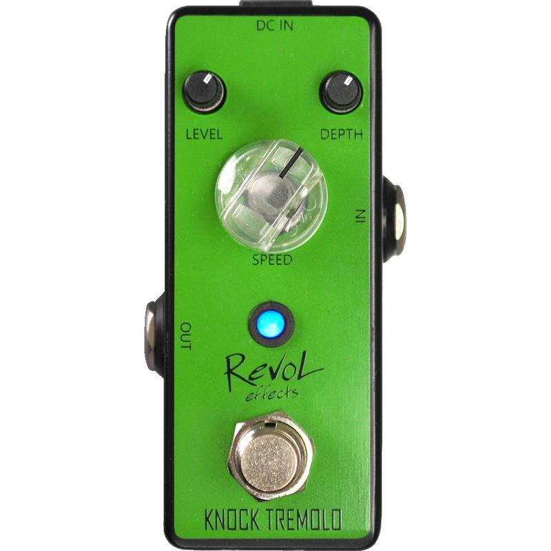 楽器種別：新品RevoL effects/新品 商品一覧＞＞エフェクター【〜5，000円】 商品一覧＞＞ギター用エフェクター/モジュレーション系/トレモロ・ヴィブラート/RevoL effects 商品一覧＞＞安心してお買い物頂けるよう、コンパクトもマルチも丁寧梱包でお届けします！RevoL effects ETR-01/TREMOLO商品説明ボリュームの増減を周期的にコントロールするモジュレーションエフェクトです。なめらかなトレモロサウンドから、テクノサウンドのようなスピーディーな音の波をSPEEDノブとDEPTH ノブで作り上げます。インプット - 1/4 モノラルジャック（インピーダンス：2.2MΩ）アウトプット - 1/4 モノラルジャック（インピーダンス：10KΩ）電源 - DC 9V アダプター（センターマイナス）消費電力 - 30mAサイズ - 93.5mm (D) × 42mm (W) × 52mm (H)重量 - 150g※ 推奨アダプター以外での正常動作は保証いたしかねます。■ コントロール■ LEVEL：アウトプットレベルを調整■ DEPTH：トレモロエフェクトのかかり具合を調整■ SPEED：トレモロスピードを調整イケベカテゴリ_エフェクター_ギター用エフェクター_モジュレーション系_トレモロ・ヴィブラート_RevoL effects_新品 SW_RevoL effects_新品 JAN:4534853714259 登録日:2026/03/05 エフェクター コンパクトエフェクター ストンプボックス
