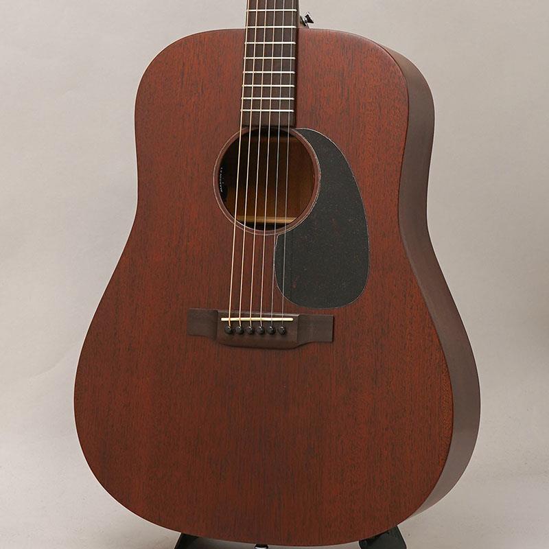 楽器種別：アウトレットMARTIN/Dreadnought (ドレッドノート) 商品一覧＞＞MARTIN/アウトレット 商品一覧＞＞アコースティック・エレアコギター【125，000円〜240，000円】 商品一覧＞＞エレアコギター/MARTIN 商品一覧＞＞アコギ買うなら、当店で！出荷前の検品・調整はもちろん、丁寧梱包でお届けします！MARTIN 【本数限定特価】D-15E マーティン マーチン商品説明お手頃で人気の高いロードシリーズ！トップにマホガニー、サイドバックにはサペリを採用することで、甘く深みのあるサウンドを奏でる1本。E1ピックアップ・システム搭載で、ステージでも即戦力の1本。マホガニーの色味ならではの個性的なルックスも素敵です！※画像はサンプルです。製品の性質上杢目は一本一本異なります。商品詳細Model: D-15ETop Material: Indian Plantation MahoganyRosette: Single Ring FiberBracing Pattern: X BraceBrace Shape: Non-ScallopedBrace Material: SpruceBack Material: SapeleSide Material: SapeleBinding: NoneTop Inlay Material: N/ANeck Material: Select HardwoodNeck Shape: PA ProfileNeck Taper: High-Performance TaperNut Material: White CorianHeadstock Shape: Solid with Standard TaperHeadplate Material: KataloxFingerboard Material: KataloxScale Length: 25.4Fingerboard Width at Nut: 1 3/4''Fingerboard Inlay Style: Diamonds & Squares ShortBack and Side Finish: SatinBack and Sides Color: NoneFinish Top: SatinTop Color: NoneNeck Color: NoneBridge Material: KataloxBridge Style: Modern Belly - Drop in SaddleTuning Machines: Ping Nickel Open Gear with Black KnobRecommended Strings: Authentic Acoustic Lifespan 2.0 Medium - 92/8 Phosphor Bronze MA550TPickguard: Tortoise PatternCase: Soft-ShellElectronics: Martin E1イケベカテゴリ_アコースティック・エレアコギター_エレアコギター_MARTIN_Dreadnought (ドレッドノート)_アウトレット SW_MARTIN_アウトレット JAN:2500020843239 登録日:2026/02/09 エレアコ マーチン マーティン