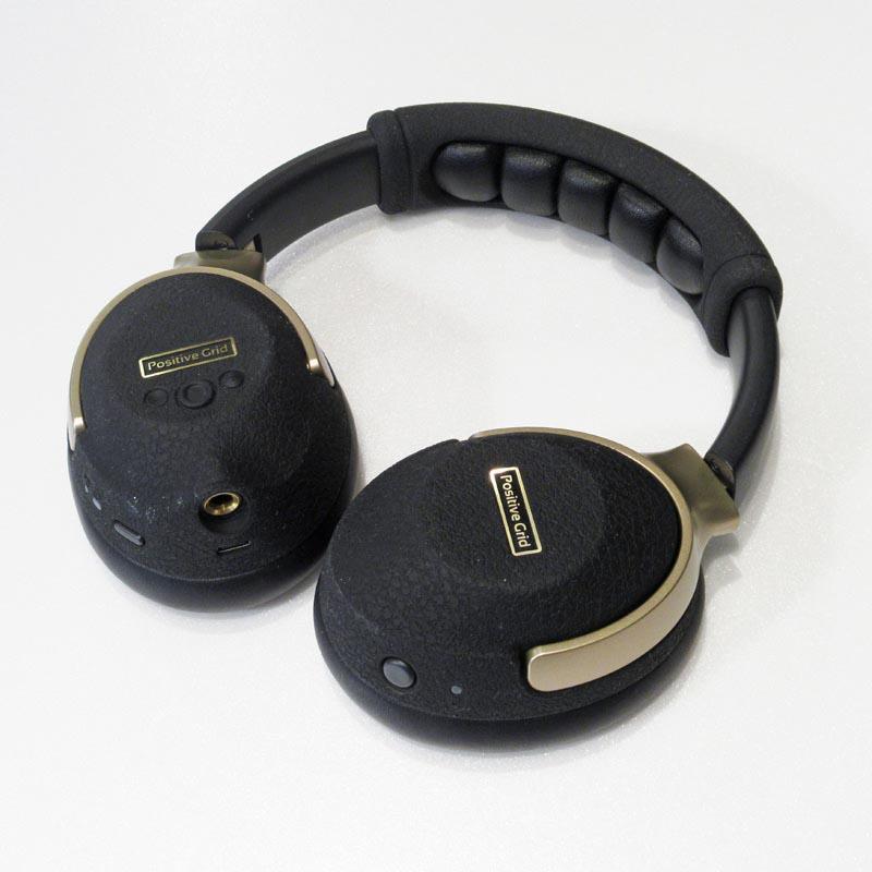 楽器種別：ユーズドPositive Grid/ユーズド 商品一覧＞＞ギターアンプ・ベースアンプ【20，000円〜45，000円】 商品一覧＞＞アンプシミュレーター/アンプ・キャビネットシミュレーター/Positive Grid 商品一覧＞＞安心してお買い物頂けるよう、ミニアンプもコンボアンプも丁寧梱包でお届けします！Positive Grid USED 中古 Spark Neo商品説明多機能でワイヤレス機能内蔵のヘッドホンアンプが中古入荷しました!!ギタリストのためのAI搭載ヘッドフォン「Spark NEO」。シームレスなワイヤレス・オーディオ、最先端のトーンクリエイト、比類なき音質、そして没入感を提供するノイズ・アイソレーション。演奏、ジャム、リスニングを新たな次元に。AI搭載のコンプリート・ワイヤレス・ギター・リグ驚異のフィーリング、無限のサウンドSpark NEOは、受賞歴のあるSparkスマートアンプ技術とワイヤレス接続が融合、豊かで緻密なサウンドに包まれるシームレスなギター体験がプレミアムなヘッドフォンに広がります。AI搭載のスマート機能、高精度にデザインされたサウンド、カスタム設計のオーディオドライバー、そして充実のサウンドを備えたSpark NEOは、究極の音質とパフォーマンスを実現します。＜中古品保証　：　お買い上げより3ヶ月間（消耗品を除く）＞＜状態　：　キズ、使用感あり　使用に問題なし＞＜付属品　：　箱、取扱説明書、ワイヤレス・トランスミッター、USB-C ケーブル＞イケベカテゴリ_ギターアンプ・ベースアンプ_アンプシミュレーター_アンプ・キャビネットシミュレーター_Positive Grid_ユーズド SW_Positive Grid_ユーズド JAN:2500070869876 登録日:2026/05/11 アンプシミュレーター アンプシミュレータ アンプシュミレータ アンプシュミレーター アンプSim プリアンプ ポジティブグリッド