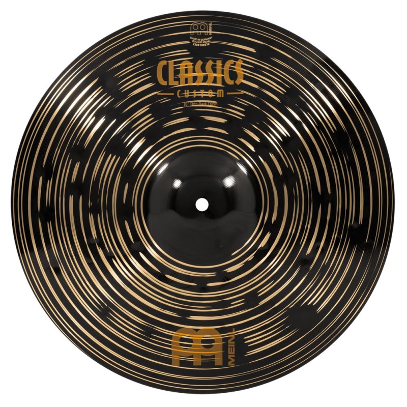 楽器種別：新品MEINL/Classics Custom Dark 商品一覧＞＞MEINL/新品 商品一覧＞＞ドラム【15，000円〜30，000円】 商品一覧＞＞シンバル/クラッシュ/MEINL 商品一覧＞＞安心してお買い物頂けるよう、スネアもシンバルも丁寧梱包でお届けします！MEINL Classics Custom Thin Dark Crash 16 [CC16TDAC]商品説明●Classics Custom Series・B10ブロンズ合金製・コンピュータ制御によるハイテクな製造工程・優れた音質とモダンなルックス＜Classics Custom＞他のシンバルと比べて銀の含有量が多いB10ブロンズ合金を使用。コンピューター制御によるハイテクな製造工程、ブリリアントフィニッシュによるモダンなルックスと、優れた音質が特徴。ロックやヘヴィメタル色は強いものの、ポップス等のジャンルでも十分ご使用いただけるモデルです。＜Thin Dark Crash＞フルレンジの鋭くラウドなサウンドが特徴のダーククラッシュに、薄めのウェイトのシンクラッシュが加わりました。サイズ：16イケベカテゴリ_ドラム_シンバル_クラッシュ_MEINL_Classics Custom Dark_新品 SW_MEINL_新品 JAN:0842960108750 登録日:2023/04/30 シンバル マイネル クラシック