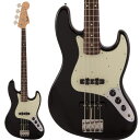 楽器種別：新品エレキベース/Fender Made in Japan 商品一覧＞＞エレキベース/Fender Made in Japan/Traditional Jazz Bass 商品一覧＞＞エレキベース【80，000円〜155，000円】 商品一覧＞＞当店のベースは、出荷前に専門スタッフが検品・調整しているので安心です！Fender Made in Japan Traditional 60s Jazz Bass (Black) [新仕様]商品説明Fender Made in Japan Traditionalフェンダーの伝統的な楽器製作の美学と日本の洗練されたクラフトマンシップを融合することで導き出されたMade in Japan Traditionalシリーズ。フェンダーの正統なDNAが、確かなMade in Japanクオリティで蘇ります。Made in Japan Traditional Jazz Bassはグロスフィニッシュのバスウッドボディを採用。20本のヴィンテージスタイルフレットを装備した9.5インチラジアスのUシェイプメイプルネックがTraditionalシリーズならではのクラシカルな演奏性を提供します。4サドル式ヴィンテージスタイルブリッジ、そしてTraditionalシリーズのために選定されたオリジナルピックアップはリアルで音楽的なヴィンテージトーンを奏でます。堅実なギタークラフトマンシップと、プレイヤーのニーズに柔軟に対応する答えが、本シリーズに反映されています。【旧仕様との変更点】・ボディ/ネックデザインをUSデータに基づき変更・カラーをUSカラーに合わせて調色・ピックガード材をUS製品材料を元に再構築・P.UにAlnico 5を全製品に採用。よりVintageサウンドに近くなりました・ヘッドロゴをトップコート下に変更し、デザインもUSデータを元に変更・ナット幅、指板ラジアスを変更※画像はサンプルです。材質の特性上、木目/色合いは一本ごとに異なります。商品詳細Body Material: BasswoodBody Finish: Gloss PolyesterNeck: Maple， U ShapeNeck Finish: Gloss UrethaneFingerboard: Rosewood， 9.5 (241 mm)Frets: 20， VintagePosition Inlays: White Dot (Rosewood)Nut (Material/Width): Bone， 1.5 (38.1 mm)Tuning Machines: Vintage-StyleScale Length: 34 (86.36 cm)Bridge: 4-Saddle Vintage-StylePickguard: 3-Ply Black (392)， 3-Ply Mint Green (302， 306， 340)， 4-Ply Tortoiseshell (300， 305)Pickups: Vintage-Style Single-Coil Jazz Bass (Bridge)， Vintage-Style Single-Coil Jazz Bass (Middle)Pickup Switching: NoneControls: Volume 1. (Middle Pickup)， Volume 2. (Bridge Pickup)， Master ToneControl Knobs: Black PlasticHardware Finish: Nickel/ChromeStrings: Nickel Plated Steel (.045-.105 Gauges)ソフトケース付属イケベカテゴリ_ベース_エレキベース_Fender Made in Japan_Traditional Jazz Bass_新品 JAN:0885978483365 登録日:2020/03/24 エレキベース フェンダー ふぇんだー フェンダージャパン フェンジャパ フェンダーJ ジャズべ ジャズベース