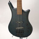 楽器種別：アウトレットエレキベース/Warwick 商品一覧＞＞エレキベース/Warwick/Thumb Bass 商品一覧＞＞エレキベース【285，000円〜535，000円】 商品一覧＞＞当店のベースは、出荷前に専門スタッフが検品・調整しているので安心です！Warwick Custom Shop Thumb Bass Bolt-On 4st (Ocean Blue Transparent Satin)商品説明【チョイキズ特価】ワーウィックの名を世に知らしめた代表格モデル、「サムベース」のカスタムショップ製モデル！1982年にドイツにて誕生したワーウィック社は、従来の概念に囚われない木材を使用し、人間工学に基づいた独特のボディ・シェイプが特徴で、現在に至るまでそのサウンドと機能美はジャンルを問わず数多のミュージシャンに愛され躍進を続けるワールドワイドなブランドの一つです。Thumb Bass（サムベース）はフラッグシップ・モデルとしてJAZZ〜ラウドなロックまで、音楽ジャンルを選ばず多くのベーシストに愛用されており、ボルトオンモデルは、生産効率の良いボディとネックがセパレートしたジョイント構造を採用することにより、スルーネックモデルに比べコストパフォーマンスに優れた仕様となっております。ネック＆指板にワーウィックの代名詞となる木材、ブビンガを採用。木材そのものの質感を感じさせるルックスとともに、ハイミッドの効いた立ち上がりの良い独特のワーウィックサウンドを作り出します。ボディ材にも硬質なオヴァンコールを採用、「ワーウィック/サムベースらしさ」を強く印象付けるタイトなサウンドは、この硬質なウッドマテリアルからの影響が強く出ているものです。リア寄りに配置されたJJ PUもそのタイトさに磨きをかけ、アンサンブルに埋もれない分離感の良いサウンドを再生してくれます。音圧が高いハードファンクやヘヴィロック系のベーシストに大人気なのも、この個性的なサウンドと取り回しの良いコンパクトなボディがあってのことでしょう。また、効き幅の広い2バンドEQとあわせてパッシヴでの使用も可能と、サウンドバリエーションが豊かな点も、多岐に渡るジャンルや奏法にも対応可能です。レア材や豪華なスペックが目を引くことの多いカスタムショップですが、こちらはベーシックなスペックを保ちつつ、サムベースとしては珍しいカラーリングで個性を演出したモデルとなります。近年高騰＆品薄状態の続くカスタムショップ製モデル、お買い得価格の一本をお見逃し無く！???商品詳細Machineheads: Graph Tech Ratio Machine Heads with wooden pegsNut: Just-A-Nut III BrassNeck Wood: Wenge neck， 3 laminationsFretboard: Wenge fingerboardFluorescent Side Dot: Flourescent Side DotsFingerboard Radius: 20Scale length: 34 (864 mm) Long ScaleWidth Nut: 38，5 mm / 1.5Width 12th fret: 54，0 mm / 2.1Width 24th fret: 62，1 mm / 2.4Fret quantity material and size: 24 Jumbo Bronze (extra hard) frets (width: 2.9 mm / height: 1.3 mm)Frets: IFT - Invisible Fretwork TechnologyBody Shape: Curved Body ShapeBodywood (Topwood / Backwood): Bubinga bodyPickups: Active MEC J/J pickups with brushed Metal CoverElectronics: Active Warwick 2-way electronics with rechargeable Lithium BatteryPot layout: Volume (P/P) / Balance / Treble & Bass stackedBridge system: 2-piece solid Brass Warwick BridgeStrap system: Warwick security locksConstruction: Bolt-OnColor: Ocean Blue Transparent SatinHardware colour: BlackE-Compartment Cover: Matched wooden electronics compartment※販売時には通常の9Vバッテリーにてセットアップしていますが、USBバッテリーへの接続もコネクター差し替えのみで簡単に行えます。ギグケース付属イケベカテゴリ_ベース_エレキベース_Warwick_Thumb Bass_アウトレット JAN:4033685173949 登録日:2024/03/14 エレキベース ワーウィック サムベース