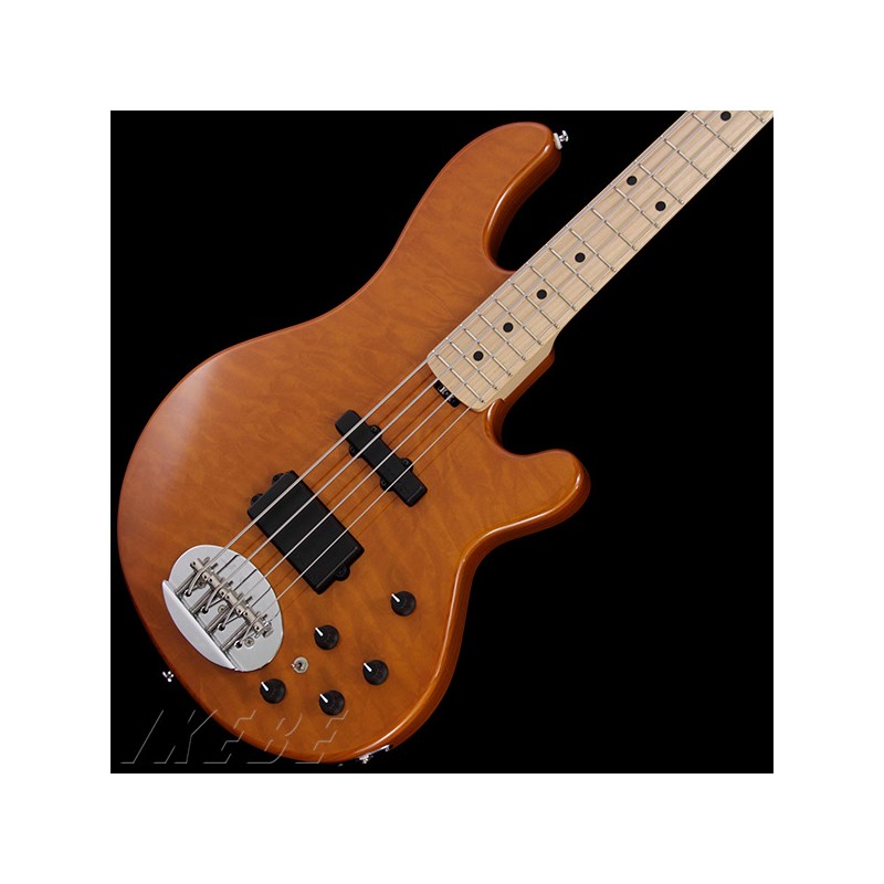 楽器種別：新品エレキベース/LAKLAND 商品一覧＞＞エレキベース/LAKLAND/Shoreline Series 商品一覧＞＞エレキベース【200，000円〜375，000円】 商品一覧＞＞当店のベースは、出荷前に専門スタッフが検品・調整しているので安心です！LAKLAND SL4-94 Deluxe (AMB/M)商品説明日本製レイクランド「Shoreline Series｣1994年に創業したレイクランド社は、伝統を踏まえながらも革新的なアイディアを盛り込み、その確かな作りとサウンドで、新しいブランドながらも世界中のミュージシャンを魅了しています。本器は殆どのパーツや木材をU.S.A.シリーズと同じ物を使用し、日本国内で組み立てられるShoreline Seriesです。こちらのプリアンプは、ミッドレンジの1100Hz/900Hz/600Hz/275Hzのポイントをキャビティ内でブースト/カットが可能で、プレイ・スタイルにより調節が可能となっています。更には、リア・ピックアップはコイルタップが可能で、MMのような太いサウンドから、60s JB、70sJBサウンドまで幅広いサウンドを提供しますので、ジャンルを問わず使用が可能です。ネックの振動を着実にボディに伝える強固な5ボルトオン・ネック、演奏性を高める22フレットよりも深くシェイプされたカッタウェイ、テンション・コントロールが可能なダブルデザイン・ブリッジ、ヘッド起きを防ぐ為に指板から滑らかなカーブが施された仕上げ等の拘りもレイクランドならではのアイディアで、プレイヤーにより良いものを提供しようという姿勢が伺えます。JBタイプとMMタイプを更に進化させたサウンドは、太く張りのあるサウンドから柔らかなサウンドまでカヴァーするので、様々なプレイスタイル、ジャンルへのアプローチを可能とし、頼もしい相棒となってくれることでしょう！現在、Shoreline Seriesは基本的には受注生産のみの極少生産となっております。非常に貴重な入荷となりますのでお見逃し無く！※製品の特性上、木目や色合いは1本ごとに異なります。BODY WOOD : - Swamp Ash / Quilted Maple TopNECK WOOD : - Hard Maple w/Graphite Reinforcement BarsFINGERBOARD : - MapleSCALE LENGTH : 34Number of Frets : 22CONTROLS : - Cut & Boost: Bass， Midrange， Treble， Panning-Style Pickup Blend Control， Master Volume (Pull for Preamp Bypass)， 3-way Bridge Pickup Coil Tap Toggle. Pickup Coil Tap Toggle.PREAMP : - Lakland LH-3 3band PreampPICKUPS : - Lakland MM-J Config ギグケース付き イケベカテゴリ_ベース_エレキベース_LAKLAND_Shoreline Series_新品 JAN:4515303452846 登録日:2014/12/03 エレキベース レイクランド レークランド ショアライン