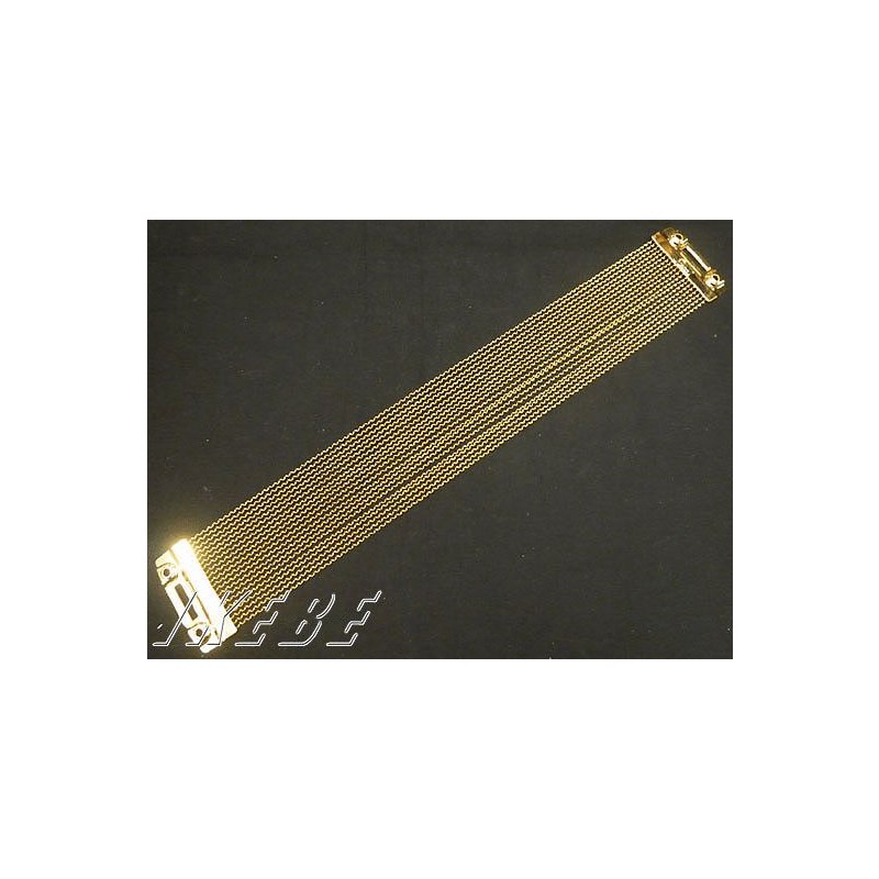 楽器種別：新品Pearl/新品 商品一覧＞＞ドラム【〜10，000円】 商品一覧＞＞その他ドラムアクセサリ/Pearl 商品一覧＞＞安心してお買い物頂けるよう、スネアもシンバルも丁寧梱包でお届けします！Pearl S-022NG [14インチ用スナッピー]【ハイカーボンスチール/ゴールドメッキ/20本線】商品説明〜Pearlスナッピー〜スタンダードなハイカーボンスチール製コイルのモデル。付属のスナッピーコードで装着し、若干高域が「パリッ」とした発音が特長の、汎用性の高いオールマイティーなサウンドが得られます。マスターズ・プレミアム各モデルをゴールドパーツ仕様でカラーオーダーした際のスネアドラムに標準装備されております。●材質：ハイカーボンスチール●フィニッシュ：ゴールドメッキ●サイズ：14インチ●本数：20本線●スナッピーコード（SNC-40）×2本付属イケベカテゴリ_ドラム_その他ドラムアクセサリ_Pearl_新品 SW_Pearl_新品 JAN:4515295090774 登録日:2009/09/29 パール