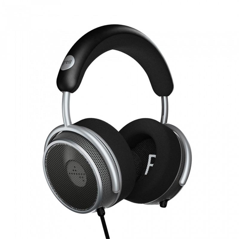 楽器種別：新品Grell Audio/新品 商品一覧＞＞レコーディング【55，000円〜110，000円】 商品一覧＞＞ヘッドフォン・イヤフォン/ヘッドフォン/Grell Audio 商品一覧＞＞パワーレックは、専門スタッフに気軽に相談できる渋谷発のDTM・レコーディング機材専門フロアです。Grell Audio OAE2 Black (ブラック)(グレルオーディオ)(モニターヘッドホン)(開放型)(オープン型)(キャリングケース付き)(GRA-OAE2-BK)商品説明【Grell Audioとは】Axel Grell（アクセル・グレル）は、著名なオーディオエンジニア兼ヘッドホンデザイナーである。ドイツで生まれ、ハノーファー近郊で育つ。12歳の時に初めてスピーカーを自作。中等学校を卒業後、最初は歴史学と社会学を学んだが、その後電気工学と音響学に転向。在学中、フロント・オブ・ハウス・ミキサーとしてサウンドデザインの経験を積む。こうした実践的なオーディオ作業と技術的な訓練の融合が、後のヘッドホン設計におけるキャリアの強固な基盤となる。1991年にゼンハイザーに入社し、ヘッドホン設計における革新的なアプローチで瞬く間にその名を知られるようになる。数十年にわたるキャリアを通じて、Axelはオーディオ業界、特にプレミアムヘッドホンの開発において中心的な存在となった。その後独立し、2019年に設立したエンジニアリング企業「grellaudio consulting」にてオーディオ業界の著名企業向けにヘッドホンを開発。そして2023年に自身のブランドである「Grell Audio」を設立し、オーディオ業界のベテラン専門家からなる小規模なチームと共に、革新的な音響コンセプトと卓越した製造品質を備えたプレミアムヘッドホンを開発しています。【製品の特長】★数々の革新的なヘッドホンを開発し続けてきたAxel Grellの設計哲学である「可能な限り自然で正確な音を実現すること」を体現するべく、独自開発のFSFMテクノロジーを採用したオープン型モニターヘッドホンです。●【Feel your music in a new way】新設計のオープン型モニターヘッドホン『OAE2』は、業界有数のドイツオーディオメーカーにて革新的なヘッドホンを開発し続けてきたAxel Grellが、2023年にドイツで設立した自身のオーディオブランド「Grell Audio」にて開発したオープン型モニターヘッドホンです。Axelの設計哲学である「可能な限り自然で正確な音を実現すること」を体現するべく広範なテストと反復を重視し、リスニング体験を損なう歪みや色付けを排除することに注力しています。 【プロダクトストーリー】レコーディングスタジオそのものに身を置いているかのようなリスニング体験をOAE2は、細部への深いこだわりを持ってドイツで設計、開発、製造されました。あらゆる側面が過酷な使用に耐えるよう作り込まれており、最高水準のリスニング体験をお届けします。既存のコンセプトを単に改良するのではなく、Grellはまったく新しいアプローチを採用しています。OAE2は、意図的にオープンバック型ヘッドホンの中でも極めて豊かな低音域の再生を実現しています。最初は意外に感じるかもしれませんが、これはコンサートホールやレコーディングスタジオで実際に音が感じられる状態により近いものです。満足のいく低音再生を実現できるオープンバック型ヘッドホンが極めて少ないのは偶然ではありません。それは、技術的に極めて困難な課題だからです。OAE2では、正確かつ制御された低音域に向けて飛躍的な進歩を遂げ、あらゆる要求に応えるのに十分なヘッドルームを確保しました。高音域においても、従来の常識を打ち破りました。従来のヘッドホン設計では、耳が音を自然に整える作用を迂回し、音が直接外耳道へと放射されます。その結果、現実の鼓膜では決して起こり得ない周波数のディップやピークが生じます。この音色の歪みは、しばしば「ディテールの豊かさ」と誤解されがちです。OAE2の「フロントサイド・サウンドフィールド・モジュレーション（FSFM）」、すなわちトランスデューサーを前方へ傾斜させて配置する設計により、私たちが知る自然な音の伝播が再現されます。Grellの目標は、まるでレコーディングスタジオそのものに身を置いているかのようなリスニング体験を創り出すことです。OAE2は、真に正確な高周波再生という理想に一歩近づきました。人工的な要素を一切加えず、何も省略しません。ニュートラルで、自然で、誠実なサウンドです。OAE2は単なるヘッドホンを超えています。これは、技術的な思考から感情的な体験へと、新たな領域への飛躍を象徴しています。聴くことから感じるへ。まさに本来あるべき姿へと。Axel Grellとそのチームは、数十年にわたりヘッドホン業界を牽引し、世界最高峰のヘッドホンの開発において重要な役割を果たしてきました。それらの製品は、ハイパフォーマンスオーディオの可能性を幾度となく再定義してきました。今こそ、新たな基準を打ち立てる時です。OAE2は、ヘッドホンデザインの未来への次のステップです。[Feel your music in a new way] 音楽が本来持つべき真の音色を発見してください。●革新的な「フロントサイド・サウンドフィールド・モジュレーション（FSFM）」技術OAE2のサウンドは、耳の鼓膜に直接音を当てるのではなく、リスナー個々の耳の形状によって決まります。その理由は、革新的な独自開発の「フロントサイド・サウンドフィールド・モジュレーション（FSFM）」テクノロジーにあります。この技術は、数十年にわたる経験を持つAxel Grellによって開発され、中高域の微細なニュアンスを自然かつ詳細に聞き取れるようにします。さらに、ハノーバー・ライプニッツ大学の通信技術研究所（IKT）と連携し、連邦経済・エネルギー省の支援を受けながら、音の入射角が耳の形状によって周波数特性にどのような影響を与えるかを研究し続けています。ヘッドホン開発には、音響に影響を与える素材の研究が不可欠です。この研究から、全く新しいダンピング構造が生まれました。これにより、共振周波数は従来のダイナミック型ヘッドホンの70Hzに対し、40Hzまで低減。これが、こだわりのあるリスナーにとってより力強い低音域再生を可能にします。 ＜FSFM：フロントサイド・サウンドフィールド・モジュレーション＞OAE2に採用されている「フロントサイド・サウンドフィールド・モジュレーション（FSFM）」は、Axelが独自に開発したテクノロジーです。数十年にわたる経験に基づき開発したこの技術により、中音域および高音域の微細なニュアンスが、自然かつ詳細な明瞭さで聴き取れるようになります。コンサートや会話の場、あるいは自宅でステレオスピーカーシステムを聴く際、私たちは音を正面から聞いています。音が横から聞こえてくると、私たちは本能的に頭を向け、再び音が正面から聞こえるようにします。これは私たちの聴覚の働きに合致しており、音を正確かつ歪みなく知覚することを可能にしています。従来のヘッドホンでは、トランスデューサーが左右から直接音が届くように配置されています。これにより、耳のすぐ横に音場が形成されます。その結果、音は耳に届くまでに歪みが生じ、外耳介による意図された音の成形が失われてしまいます。ヘッドホン向けの新しい新音響コンセプトである「grell acoustic」では、イヤーカップごとに1つずつ、計2つのトランスデューサーを耳の正面に斜めに配置しています。これらは、あたかも私たちの正面にある音源から音が発せられているかのように音波を放射します。人間の耳は、前方からの音を最適に処理するように設計されています。「フロントサイド・サウンドフィールド・モジュレーション（FSFM）」技術を用いて聴く際、個々の耳の形状が活用され、鼓膜に届く周波数特性が調整されます。これにより、ヘッドホンを使用しても、可能な限り自然な音として音を感知することが可能になります。●全周波数帯域で音を最も純粋な形で届けるサウンド、40mmバイオセルロース振動板採用OAE2は、音を最も純粋な形で届けます。全周波数帯域にわたる自然な音のバランスは、すべての音響部品を慎重に選び、微調整することで実現しました。耳の自然な形状とフロントサイドのトランスデューサーの相互作用により、疲れにくく、かつ非常に詳細な中高域再生を実現します。微細なニュアンスが聞き取れ、中域はクリアに保たれます。バランスの取れた中域と広がりのある音場により、あらゆるディテールが聞こえます。低音再生は、低周波数を聞くだけでなく、心理音響効果によって物理的なインパクトを感じさせます。ハウジングの大きな開放的な音響面が、OAE2に広々とした空気感を与えます。OAE2の技術的な核心は、トランスデューサーとバッフルです。＜トランスデューサー＞従来のヘッドホンとは異なり、OAE2はバッフルに対して角度を付けて配置されたトランスデューサーを採用しています。40mmの振動板はバイオセルロース製のコーンを使用し、特に大きな放射面と十分な振幅を実現。これにより、繊細な高音と力強い低音の完璧なバランスが得られます。＜バッフル＞バッフルはトランスデューサーの周囲部分です。多くのヘッドホンでは、構造上の理由で大きな反射面が組み込まれ、音を歪ませます。OAE2のバッフルは同等製品の約2倍の開放面積を持ち、ドイツ製精密ステンレスメッシュで覆われています。このメッシュは音響インピーダンスを正確に定義し、低音と高音の優れたバランスを提供します。＜ハウジング＞高品質ポリアミド製の支持構造が音響部品をしっかり固定し、不要な振動を抑えます。構造は開口率60％の穿孔スチールシートで覆われ、バッフルとトランスデューサーを保護しつつ共振を防ぎます。●人間工学的に最適化された快適性OAE2は、さまざまな頭の形に合わせて人間工学的に最適化されています。伸縮式スライダーは、大きな頭にも小さな頭にもスムーズに調整可能です。締め付け力は、圧迫感を与えずにしっかりとフィットするように調整されています。ヘッドバンドとイヤーパッドは頭に柔軟にフィットし、広く大きな接触面により、長時間のリスニングでも優れた快適性を提供します。 ＜イヤーパッド＞イヤーパッドは音響特性を定義したフォームに高級ベロアを張り付けて製造。音響要素として共振を防ぎ、全体の音のバランスを改善します。OAE2では、トランスデューサーがイヤーパッド内にまで延び、極端な前方配置を可能にしています。＜ヘッドバンド＞ヘッドパッドは通気性のあるベロアと高品質メモリーフォームで構成されています。柔軟なポリマーとスチール板バネの組み合わせで、締め付け力を正確に定義。ヘッドバンド内部にはダイキャスト亜鉛製スライダーが2つあり、サイズ調整が可能です。ヨークと接続し、イヤーカップを保持しながらジョイントが回転可能です。●技術的でシンプルかつ調和の取れたデザインGrellのブランドデザイン哲学は、技術的でシンプルかつ調和の取れたデザイン言語に基づいています。OAE2では、人間工学と音響の原理が融合しています。繊細な要素（スライダーやヨーク）と、よりしっかりした要素（ヘッドパッド、イヤーカップ、イヤーパッド）のコントラストが、その特徴を際立たせます。整った曲線と丸みを帯びた形状が、調和のある印象を生み出します。【製品の仕様】構造：オープンバック型オーバーイヤーヘッドホン駆動方式：ダイナミック型振動板：40mmバイオセルロース振動板インピーダンス：38Ω周波数特性：6 - 46，000Hz　※12 - 34，000 Hz（偏差-3dB）、6 - 46，000Hz（偏差-10dB）音圧レベル：100dB @ 1KHz/1VRMS最大連続入力電力：500mW（IEC 60268-7準拠）全高調波歪率：0.05% @ 1KHz/100dB音響特性：前方指向性音量・拡散場補正独自技術：フロントサイド・サウンドフィールド・モジュレーション（FSFM）ヘッドバンド締付力：2.5N重量：約378g（ケー...イケベカテゴリ_レコーディング_ヘッドフォン・イヤフォン_ヘッドフォン_Grell Audio_新品 SW_Grell Audio_新品 JAN:4170000255840 登録日:2026/07/04 グレル・オーディオ