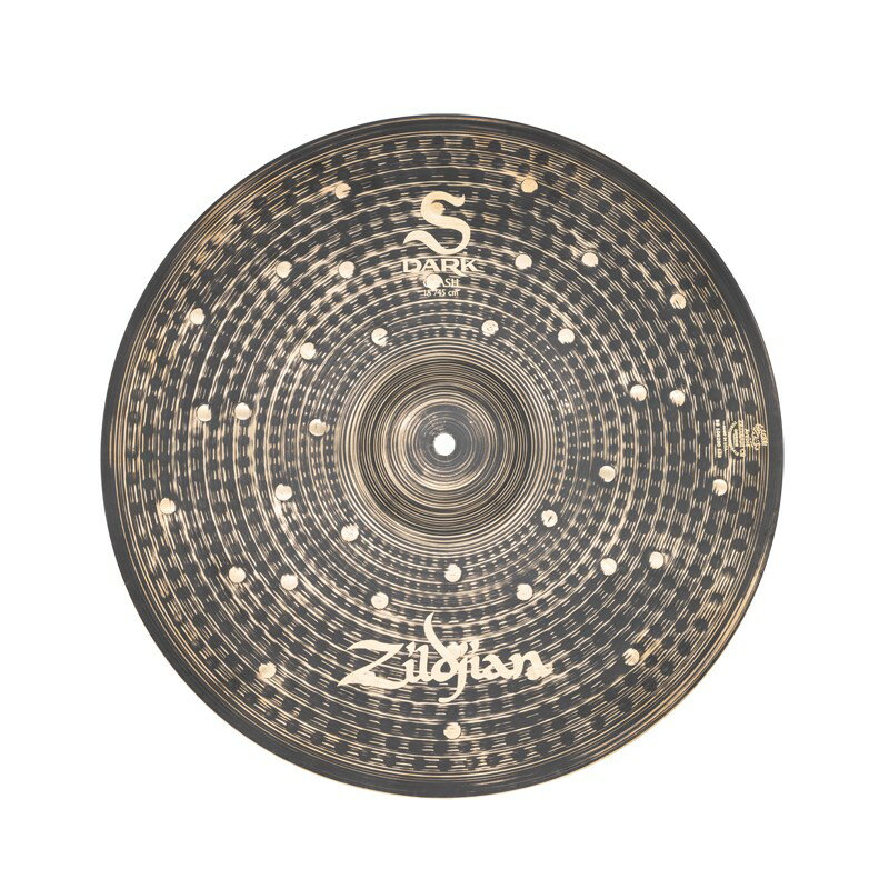 楽器種別：新品Zildjian/S 商品一覧＞＞Zildjian/新品 商品一覧＞＞ドラム【15，000円〜35，000円】 商品一覧＞＞シンバル/クラッシュ/Zildjian 商品一覧＞＞安心してお買い物頂けるよう、スネアもシンバルも丁寧梱包でお届けします！Zildjian S Dark Crash 18 [NAZLSD18C]商品説明＜S Dark＞Sダークは、Sファミリーの次の時代を象徴するシンバルです。ランダムハンマリングと独自のフィニッシュが、Sファミリーをリッチで爆発的な方向へと導きます。これまでの Sファミリーよりもダークで複雑、ややドライなサウンドを実現する Sダークは、現代のドラマーが求める独特のサウンドとルックス、そしてプレイヤーの音楽が求める強さとインパクトを提供します。＜S Dark Crash＞爆発的で薄い。クラッシュシンバルのダークなサウンドと素早いレスポンスを好む人向け。軽いタッチで素早く繊細な反応を示すSダーククラッシュは、リッチで爆発的なクラッシュサウンドを生み出します。Sダーククラッシュはシンウェイトで、アクセントや頻繁なクラッシュが必要な場合に素早く反応します。サイズ：18インチ※S Darkシンバルは、色にばらつきがある場合があります。 この独特な外観は、シンバル職人が個別に手作業で行う専用のコーティングによるものです。この工程により、2つと同じ見た目のS Darkシンバルは存在せず、1枚1枚、固有のルックスを持つシンバルとなります。手作業のフィニッシュによる見た目の違いはありますが、サウンドのキャラクターは一貫性を持っています。イケベカテゴリ_ドラム_シンバル_クラッシュ_Zildjian_S_新品 SW_Zildjian_新品 JAN:0642388325964 登録日:2023/11/26 シンバル ジルジャン