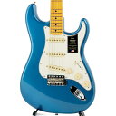 楽器種別：アウトレットエレキギター/Fender USA 商品一覧＞＞エレキギター/Fender USA/American Vintage II 商品一覧＞＞エレキギター【190，000円〜355，000円】 商品一覧＞＞当店のギターは、出荷前に専門スタッフが検品・調整しているので安心です！Fender USA American Vintage II 1973 Stratocaster (Lake Placid Blue/Maple) 【特価】商品説明チョイ傷特価品！American Vintage II SeriesAmerican Vintage IIは、音楽の歴史を変えた革新的なエレクトリックギターとベースを、極めて正確に再現したシリーズです。当時の仕様を忠実に反映したボディシェイプ、ネック、ハードウェア構成、プレミアムなフィニッシュ、そして年代別にヴォイシングされ細部にまでこだわり抜いたピックアップを搭載し、本物のFenderクラフトマンシップとトーンのエッセンスを凝縮した一本です。1973年には、CBSデザインが標準仕様となり、そのスペックをまとったフェンダーのギターとベースが世界中のロック、ファンク、フュージョン、プログレのプレイヤーに広く使用されるようになりました。毎週深夜に放送された『Don Kirshner's Rock Concert』や『Midnight Special』などの音楽番組により、フェンダー製品はこれまで以上に人々の目の前に登場し、ポップカルチャーにおけるStratocasterの存在感を高めることになったのでした。American Vintage II 1973 Stratocasterは、Pure Vintage ‘73 Staggered Poleピックアップを3基搭載し、デュアルストリングツリー仕様のラージヘッドストック、ヘッドに配置された便利なBulletスタイルトラスロッドナット、Micro-Tilt(TM)付きの3ボルト式ネックプレートなどを装備しています。1973 Cシェイプのメイプルネックに21本のヴィンテージトールフレットを配した7.25インチラジアスのメイプルまたはローズウッド指板を採用し、まるで1973年に舞い戻ったかのような、当時の楽器の演奏性を彷彿させます。フェンダーのアイコニックなギターシェイプを讃えて開発されたAmerican Vintage II 1973 Stratocasterは、アッシュボディにLake Placid Blue、Mochaという2種類のフィニッシュをラインナップしています。MochaはStratocasterでBlackピックガードを採用した初のモデルです。その他、ヴィンテージスタイルのFロゴチューニングマシン、ベントスチールサドルとコールドロールド（冷間圧延）スチールブロック付きのシンクロナイズドトレモロといったプレミアムな仕様を備えています。American Vintage IIは、フェンダーの礎を築いたギターとベースを忠実に復刻している、ヴィンテージフェンダーのトーンとフィーリングを愛するプレイヤーへ向けたシリーズです。音楽の歴史を作り上げてきたギターとベースを、現代の技術で蘇らせています。※本商品は右側ボディサイドに製造時からと見られるピンホールがございます1本限りの特価品となります。その他外観面に関しましても保証対象外となります事、予めご了承下さい。商品詳細Body Material: AshBody Finish: Gloss PolyurethaneNeck: Maple， 1973 CNeck Finish: Gloss PolyurethaneFingerboard: Maple or Round-Laminated Rosewood， 7.25 (184.1 mm)Frets: 21， Vintage TallPosition Inlays: Black Dot (Maple)， White Pearloid Dot - 7mm (Round-Laminated Rosewood)Nut (Material/Width): Bone， 1.650 (42 mm)Tuning Machines: Pure Vintage Fender F StampedScale Length: 25.5 (64.77 cm)Bridge: American Vintage Synchronized Tremolo with Ash Tray Bridge CoverPickguard: 3-Ply Black/White/Black (Mocha)， 3-Ply Parchment (LPB)Pickups: Pure Vintage ‘73 Single-Coil Strat (Bridge)， Pure Vintage ‘73 Single-Coil Strat (Middle)， Pure Vintage ‘73 Single-Coil Strat (Neck)Pickup Switching: 5-Position BladePosition 1. Bridge PickupPosition 2. Bridge and Middle PickupPosition 3. Middle PickupPosition 4. Middle and Neck PickupPosition 5. Neck PickupControls: Master Volume， Tone 1. (Neck/Middle Pickups)， Tone 2. (Bridge Pickup)Control Knobs: Aged WhiteHardware Finish: Nickel/ChromeStrings: Fender USA 250R Nickel Plated Steel (.010-.046 Gauges)， PN 0730250406ハードケース付属イケベカテゴリ_ギター_エレキギター_Fender USA_American Vintage II_アウトレット JAN:0885978840823 登録日:2023/06/12 フェンダー アメリカンヴィンテージ