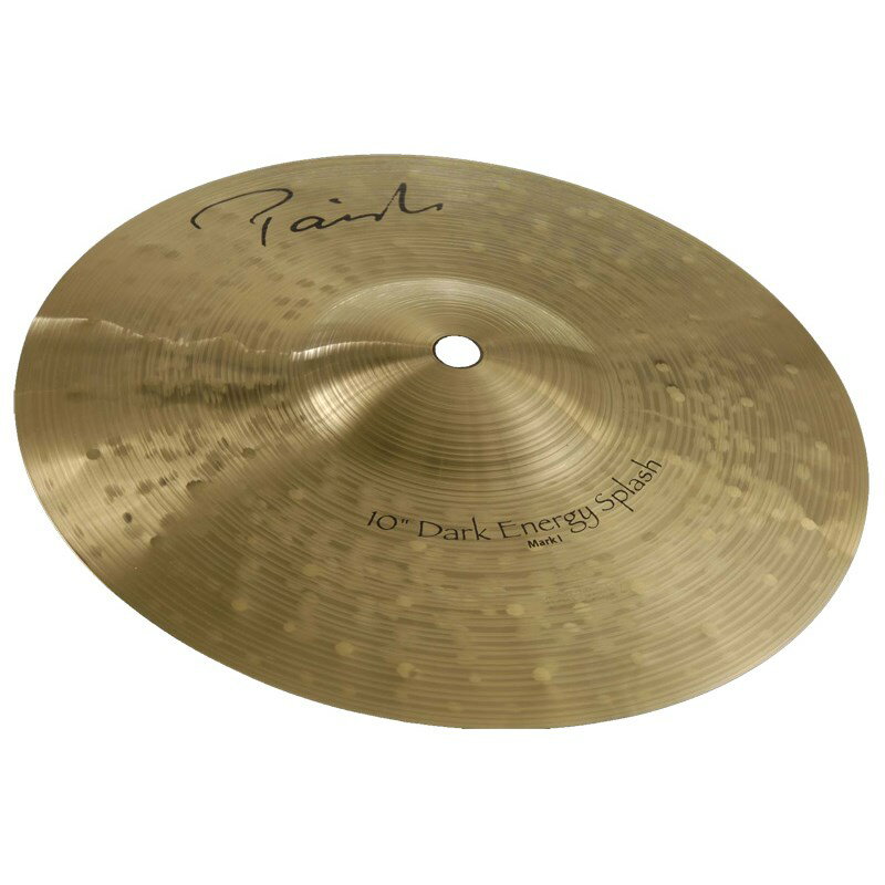楽器種別：新品PAiSTe/Signature Dark Energy 商品一覧＞＞PAiSTe/新品 商品一覧＞＞ドラム【20，000円〜45，000円】 商品一覧＞＞シンバル/スプラッシュ/PAiSTe 商品一覧＞＞安心してお買い物頂けるよう、スネアもシンバルも丁寧梱包でお届けします！PAiSTe Signature Dark Energy Splash Mark-I 8商品説明◆Dark Energy◆「The Paiste Line」と「Traditional」の基本的特徴を「融合」させ、深み、品位、全体の音楽性と輝きのあるハーモニクス、そして豊かさとメリハリがそのサウンドに含まれております。特に今までのシンバルでは不可能と思われていた、ダイナミックコントロールとメリハリ感を結合させることに成功致しました。シリーズの持つ個性に制約されることなく、完全にカテゴリーの枠を越え、独自の芸術的キャラクターを追求した、まさに究極のシンバルです。●Splash Mark-I柔らかくしっとりとしたサウンドでありながら、反応も早く、生き生きとしたキャラクターを持っています。アクセントシンバルとして幅広いニーズに対応し、ハンドプレイのパーカショニストにも適しています。※画像は10インチですが、商品は8インチです。イケベカテゴリ_ドラム_シンバル_スプラッシュ_PAiSTe_Signature Dark Energy_新品 SW_PAiSTe_新品 JAN:0697643105607 登録日:2009/09/29 シンバル パイステ シグネイチャー