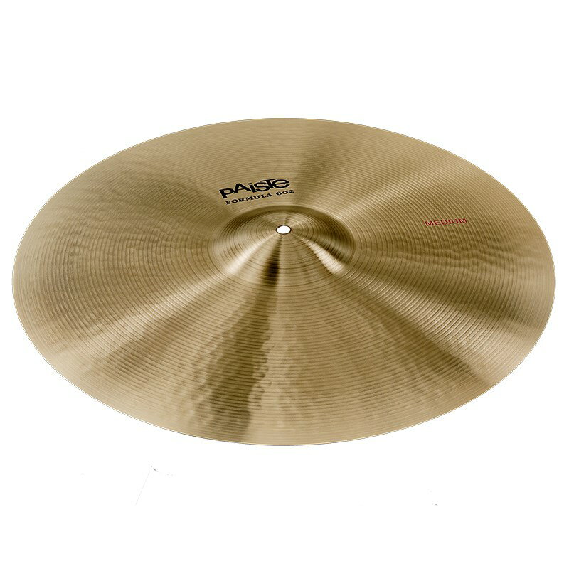 楽器種別：新品PAiSTe/Formula 602 Classic Sounds 商品一覧＞＞PAiSTe/新品 商品一覧＞＞ドラム【45，000円〜90，000円】 商品一覧＞＞シンバル/クラッシュ/PAiSTe 商品一覧＞＞安心してお買い物頂けるよう、スネアもシンバルも丁寧梱包でお届けします！PAiSTe Formula 602 Classic Sounds Medium 18商品説明＜Fomrula 602 Classic Sounds＞1959年から90年代初期に渡って製造されていたFomrula 602 Classic Sounds。製造中止後も多くのドラマーから熱望され、2011年にミディアムハイハットやシンクラッシュ、ミディアムライド等のライトウェイトのモデルが復刻されました。そして2020年、当時もラインナップされていたミディアム、ヘビー等のシリーズが復刻します。材質はCuSn20、通称《602 Bronze》を使い、スイス本社工場にてハンドメイドで製造され、厳重なサウンドチェックを経て出荷されます。クリアでアコースティックなシンバルサウンドは、当時のサウンドを知るドラマーはもちろん、未体験のドラマーにも新たなシンバルサウンドを提供します。＜Medium＞ミディアムヘビーウェイトのクラッシュシンバルで、ヘビーモデルと同様にプレイスタイルによってライドとして使うことができます。適度な柔らかさと力強さがバランス良くミックスされ、ジャンルを問わず扱いやすいウェイトのシンバルです。＜スペック＞Size：18Weight：Medium HeavyVolume：Medium to LoudStick Sound：Fairly WashyIntensity：Fairly LivelySustain：MediumBell Character：Integratedイケベカテゴリ_ドラム_シンバル_クラッシュ_PAiSTe_Formula 602 Classic Sounds_新品 SW_PAiSTe_新品 JAN:0697643116702 登録日:2020/06/26 シンバル パイステ フォーミュラ