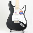 楽器種別：新品エレキギター/Fender USA 商品一覧＞＞エレキギター/Fender USA/Artist 商品一覧＞＞エレキギター【215，000円〜410，000円】 商品一覧＞＞当店のギターは、出荷前に専門スタッフが検品・調整しているので安心です！Fender USA Eric Clapton Stratocaster (Black)商品説明ファンの方問わずに人気の高いエリック・クラプトンモデル!!フェンダー・レギュラーラインのエリック・クラプトン・シグネーチャー！ビンテージライクなルックスとミッドブーストを搭載したサウンドが人気のモデルです。ボディにはアルダー材、ネックには1ピース・メイプル材を使用。ネックグリップはソフトVシェイプにより、握り心地の良い仕上げになっています。ピックアップへはノイズ対策が施されたピックアップVintage Noiselessを3基搭載。ハイレスポンスな上で高出力な扱いやすさのある特徴です。さらにアクティブ・ミッドブースト・サーキットによりパワー感のあるサウンドも手元のコントロールで変化させる事が出来、王道のストラトサウンドからブーストサウンドまで幅広いサウンド・メイキングが可能です！通常センターピックアップトーンのあるノブでミッドブーストのブースト量を手元で調整でき、ライブ演奏時にもソロをとる時等に即座にブーストが可能です。勿論、ミッドブーストを常に掛け、ストラトでは基本的に出せない様な太めのサウンドでのプレイも良いですね。トーンはTBXという回路を採用することで、通常トーンのハイカット、逆パターンのローカットの柔軟なトーン回路となっております。クラプトン自身がアームを使用しない為、現在のブリッジは5本のスプリングと木片が挟まれブロックされております。木片を外し、スプリングを減らし、フローティングさせれば通常のストラトと同様のアーミングが可能です！22F仕様という点もプレイに幅を広げますね。クラプトン・ファンならずとも、人気のあるモデル！※画像はサンプルです。木の木目や色味は一本一本異なります。■専用Tweed Hard Case付属商品詳細＜SPEC＞BODY.....AlderNECK.....MaplePROFILE.....Soft V-ShapeFINGERBOARD.....Maple/9.5RadiusSCALE.....25.5’’(648mm)FRETS.....22F/VintageBRIDGE.....Blocked American Vintage Synchronized TremoloMACHINEHEAD.....VintagePICKUP.....3 Vintage Noiseless SCPICKGUARD.....1-Ply WhiteCONTROL.....Master Volume/TBX/25bd Mid-Boost/5-Way Selector SWBODY FINISH.....PolyurethaneNECK FINISH.....Satin Polyurethaneイケベカテゴリ_ギター_エレキギター_Fender USA_Artist_新品 JAN:0717669132927 登録日:2023/05/29 エレキギター フェンダー ふぇんだー フェンダーUSA