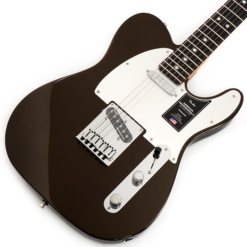 楽器種別：アウトレットFender USA/American Ultra 商品一覧＞＞Fender USA/アウトレット 商品一覧＞＞エレキギター【190，000円〜365，000円】 商品一覧＞＞TLタイプ/Fender USA 商品一覧＞＞当店のギターは、出荷前に専門スタッフが検品・調整しているので安心です！Fender USA American Ultra II Telecaster (Texas Tea/Ebony) 【B級特価】商品説明Fender USA American Ultra II Series最高かつ最新の性能を求めるプレイヤーのために開発されたAmerican Ultra IIは、フェンダーの最も先進的な製品シリーズです。American Ultra IIのギターとベースは、プレミアムな素材、精巧なクラフトマンシップ、そして最先鋭のデザインを特徴としています。常に進化しながらも、長く使用できる品質を持ち、楽器の最先端を駆け抜け続ける製品をラインナップしています。American Ultra II Telecasterは、厳選されたアルダーボディに深めのボディコンターが施されています。クォーターソーンメイプルネックはModern Dネックシェイプで、ネックバックは触り心地の良いUltra Satinフィニッシュで仕上げられています。10-14インチコンパウンドラジアのエボニーまたはクォーターソーンメイプル指板は、エッジを丁寧にロールオフ処理したUltraロールドエッジが採用されており、ミディアムジャンボフレット、蓄光式Luminlayサイドドット、Graph Tech TUSQナットを装備しています。テーパードネックヒールと深いボディコンターにより、ハイポジションへの容易なアクセスが可能です。American Ultra II Telecasterは、Ultra II Noiseless Vintage Teleピックアップを装備し、甘いクリスタルのように澄み渡ったクリーンから歯切れの良いトゥワングトーン、ファットでパワフルなサウンドまで、ハムノイズとは無縁の極上のトーンを提供します。特許取得済みのS-1スイッチは、ピックアップのシリーズ配線を有効にし、サウンドのバリエーションをさらに広げます。6つのクロムフィニッシュブラスサドルを備えたストリングスルーボディブリッジ、デラックスロッキングチューニングマシン、アルミ製ナールドノブ、1-plyアノダイズドアルミピックガードなど、高い実用性を誇る機能を搭載しています。フェンダーの象徴的なスタイリングと先進的な仕様を融合させたAmerican Ultra IIは、プレイヤーの演奏体験を新たな高みへと導きます。プレイヤーが求める完璧なトーン、無限の汎用性、そして究極のパフォーマンスをAmerican Ultra IIが実現します。※本商品は指板割れ修理対応個体の為、1本限りのB級特価品となります。その他外観面に関しましても保証対象外となります事、予めご了承ください。S/N：US24006851Weight≒3.60kg商品詳細Body Material: Select AlderBody Finish: Gloss UrethaneNeck: Quartersawn Maple， Modern DNeck Finish: Ultra Satin UrethaneFingerboard: Ebony or Quartersawn Maple， 10 to 14 Compound Radius (254 mm to 355.6 mm)Frets: 22， Medium JumboPosition Inlays: Black Pearloid Dot - 7 mm (Quartersawn Maple)， White Pearloid Dot - 7mm (Ebony)Nut (Material/Width): Graph Tech TUSQ， 1.685 (42.8 mm)Tuning Machines: Deluxe Cast/Sealed Locking (all short posts)Scale Length: 25.5 (64.77 cm)Bridge: 6-Saddle String-Through-Body Hardtail with Chromed Brass SaddlesPickguard: 1-Ply Black Anodized Aluminum or 1-Ply Gold Anodized Aluminum or 1-Ply Silver Anodized AluminumPickups:Ultra II Noiseless Vintage Tele (Bridge)Ultra II Noiseless Vintage Tele (Neck)Pickup Switching: 3-Position Blade:Position 1. Bridge PickupPosition 2. Bridge and Neck PickupsPosition 3. Neck PickupSpecial Electronics: S-1 Switch Activates Series Wiring Option in Middle Pickup PositionControls: Master Volume (S-1 Switch)， Master ToneControl Knobs: Heavy Knurled Flat-TopHardware Finish: Nickel/ChromeStrings: Fender USA 250L Nickel Plated Steel (.009-.042 Gauges)， PN 0730250403ハードケース付属イケベカテゴリ_エレキギター_TLタイプ_Fender USA_American Ultra_アウトレット SW_Fender USA_アウトレット JAN:2500010789608 登録日:2025/10/29 エレキギター フェンダー ふぇんだー フェンダーUSA アメリカンウルトラ アメトラ