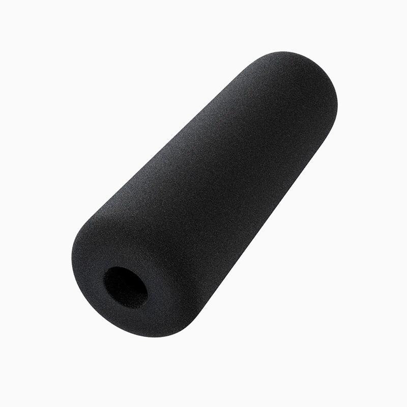 楽器種別：新品SENNHEISER/新品 商品一覧＞＞レコーディング【〜10，000円】 商品一覧＞＞マイクアクセサリ/POPガード/SENNHEISER 商品一覧＞＞レコーディング機器買うなら、当店で！専門スタッフが迅速丁寧に対応します！SENNHEISER MZW 8018 (ゼンハイザー)(ウレタン風防)(ウィンドガード)(MKH8018用)商品説明【製品の特長】★MZW 8018 は、MKH 8018 ステレオショットガン RF コンデンサーマイクロホン用のフォーム製ウインドシールドです。MZW 8018 は、MKH 8018 ステレオショットガン RF コンデンサーマイクロホン用のフォーム製ウインドシールドです。 MKH 8018 ステレオショットガン RF コンデンサーマイクロホンのカプセル位置に完璧にマッチした MZW 8018 ウインドシールドにより、風の強い環境でもきめ細かなサウンドを捉えることができます。【製品の仕様】・製品の高さ：66・製品の長さ：66・製品の重量（g）：38・製品の幅：212イケベカテゴリ_レコーディング_マイクアクセサリ_POPガード_SENNHEISER_新品 SW_SENNHEISER_新品 JAN:4044155276169 登録日:2025/08/12 ゼンハイザー