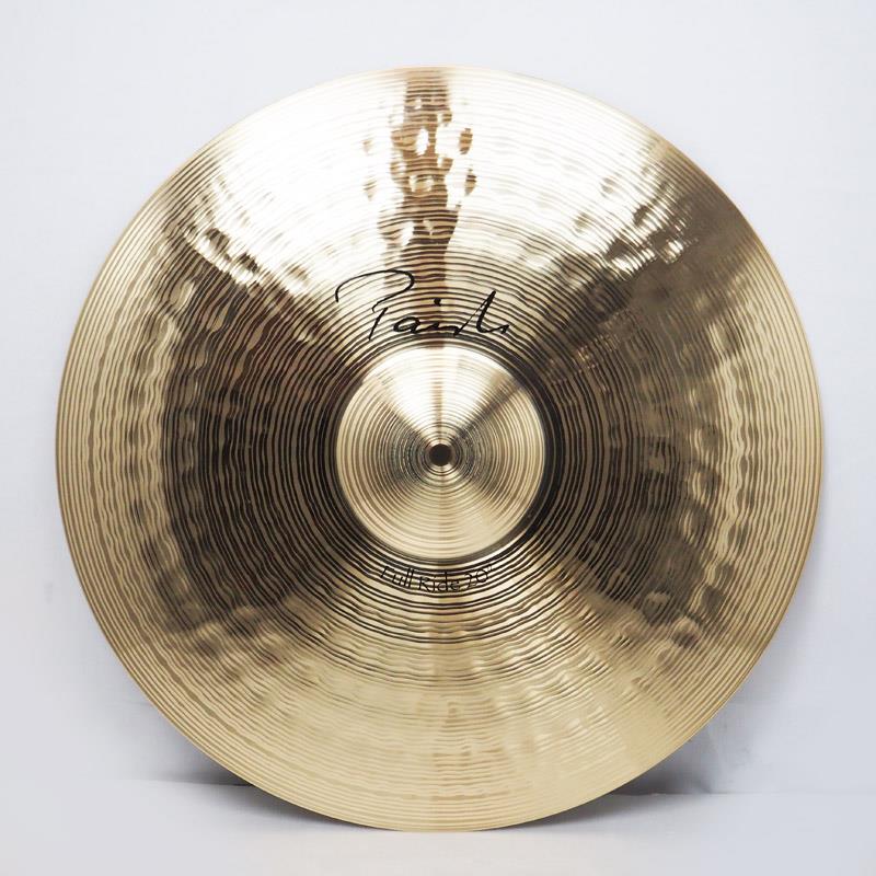 楽器種別：ユーズドPAiSTe/Signature The Paiste Line 商品一覧＞＞PAiSTe/ユーズド 商品一覧＞＞ドラム【25，000円〜55，000円】 商品一覧＞＞シンバル/ライド/PAiSTe 商品一覧＞＞安心してお買い物頂けるよう、スネアもシンバルも丁寧梱包でお届けします！PAiSTe USED 中古 Signature The Line Full Ride 20 [2462g]商品説明【The Paiste Lineシリーズのライドシンバルの中古品が入荷致しました！】＜Signature The Paiste Line（シグネチャー・ザ・パイステ・ライン）＞パイステシンバルの特徴とも言える「クリスタル・サウンド」の最高峰を目指し、1987年に開発された「PAT.#4， 809， 581」を最初に使用し、1989年にリリースされたのが、「ザ・パイステ」＝シグネチャー・モデルです。シャープで明快なアタック音、透明感にあふれたヴィヴィッドな響きと幅広いダイナミックレンジ は、シンバル・サウンドをさらに拡大します。心を映し出すソウルフルなサウンドからシャープでストレートなタイトサウンド、パワフルでアグレッシブなヘ ヴィサウンドまで、あらゆるミュージックシーンに活力を与えます。各モデルは特徴的なサウンドと象徴的なネーミングを持ち、1枚1枚入念な製法と厳しい品 質管理によって造られています。パイステが真に追求するアーティスティックな領域へのチャレンジ精神と鍛えぬかれた技術の結晶です。Full Rideライド系シンバルのスタンダード。繊細なプレイからハード・ショットまで、ダーク〜パワフルへと変化しながらダイナミックに反応するパイステ・ライドシンバルの定番です。サイズ：20インチ※こちらの商品は中古品のため、キズや汚れ、打痕などの使用感がございます。予めご了承くださいませ。イケベカテゴリ_ドラム_シンバル_ライド_PAiSTe_Signature The Paiste Line_ユーズド SW_PAiSTe_ユーズド JAN:2500190053698 登録日:2026/04/15 シンバル パイステ
