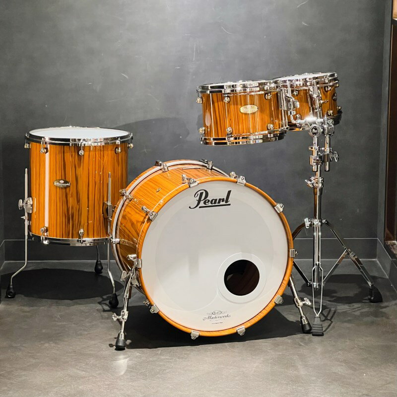 Pearl Masterworks 4pc Drum Kit [BD22，FT16，TT12，TT10][Zebrawood and finished with transparent Tiger Yellow Gloss]