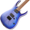 楽器種別：新品エレキギター/Ibanez 商品一覧＞＞エレキギター【40，000円〜80，000円】 商品一覧＞＞当店のギターは、出荷前に専門スタッフが検品・調整しているので安心です！Ibanez RGA42FM-BLF商品説明RGA Standard 6&7 in Flamed Maple topRGA42FMはボディへダイレクトにマウントしたQuantumピックアッ プのタイトなサウンドが魅力の、Ibanezのアーチド・トップRGAシリーズの2017年モデル。 流行のシースルー・マット（艶消し）カラーで仕上げたフレイムメイプルTOP、ブラック・ハードウェアに加 え、ボディのホワイト・バインディングとオフセット・ドット・インレイでワンランク上の存在感を狙いました。ボディのTOP面がなだらかにカーブを描くアーチド・トップのギターと平らなフラット・トップとを比較した 場合、肘の当たり具合や関節の動範囲、スイングの向き/角度などの面で、特に荒々しくバッキングを繰り返 す場合はアーチド・トップが好まれるケースが多くなります。薄い握り心地と握りやすさを追求した、IbanezオリジナルのWizard IIIネック・シェイプ豊かな中低音域特性を持つメランティ材ボディ音の輪郭が明瞭な低音域とキレのよい高音域が特徴のオリジナルQuantumピックアップ※製品の特性上、杢目・色合いは1本1本異なります。商品詳細＞Neck type Wizard III Maple neckBody Flamed Maple top/Meranti bodyFretboard Jatoba fretboard w/Offset white dot inlayFret Jumbo fretsBridge Fixed bridgeNeck pickup Quantum (H) neck pickupBridge pickup Quantum (H) bridge pickupHardware color Blackソフトケース付き■Color:・BLF (Blue Lagoon Burst Flat)イケベカテゴリ_ギター_エレキギター_Ibanez_新品 JAN:4515276967552 登録日:2017/01/17 エレキギター アイバニーズ イバニーズ