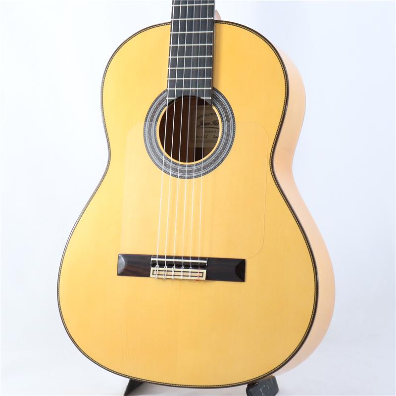 楽器種別：ユーズドJuan Hernandez/ユーズド 商品一覧＞＞アコースティック・エレアコギター【65，000円〜135，000円】 商品一覧＞＞クラシックギター/Juan Hernandez 商品一覧＞＞アコギ買うなら、当店で！出荷前の検品・調整はもちろん、丁寧梱包でお届けします！Juan Hernandez SONATA FLAMENCA商品説明スペイン・バレンシアの名エファン・エルナンデスによるフラメンコモデルの2025年製、中古品。立ち上がりの速さと歯切れの良さを兼ね備え、タッチへの反応も非常に繊細でございます。クラシック奏法にも対応できる、深みのあるサウンドが魅力的です！状態といたしまして、外観は細かなキズもほとんど見受けられず美品中古品でございます。フレットも十分にございますので、演奏面につきましても問題なくお使いいただけます。心地良いサウンドを是非一度お試しください！商品詳細トップ：スプルース単板サイド&バック：シープレス指板：エボニーナット幅：50mmスケール：650mmイケベカテゴリ_アコースティック・エレアコギター_クラシックギター_Juan Hernandez_ユーズド SW_Juan Hernandez_ユーズド JAN:2500020023471 登録日:2026/01/20 アコースティックギター アコギ