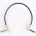 楽器種別：新品シールドコード/CAJ 商品一覧＞＞シールドコード/CAJ/KLOTZ Patch Cable 商品一覧＞＞シールドコード【〜5，000円】 商品一覧＞＞品揃え豊富な当店なら弦、パーツ、ケーブルなどのアクセサリーがまとめて揃います！CAJ KLOTZ-KMMK LL150商品説明CAJ x KLOTZパッチケーブルがプラグを変更して復活いたしました！細くしなやかなケーブルはそのままに、新たにKMMK社製のプラグを採用し取り回しがより良くなっています。【About CAJ KLOTZ-KMMK】音質と信頼性に秀でた、ハンダにより接続されるKLOTZケーブルとロープロフィールのKMMKプラグ。簡便性よりもリスクヘッジを優先し、ライブを無事に完遂させることを主眼とするプロのギターテクニシャン。そのギターテクニシャンをサポートするCAJの理念から製作されます。【About KLOTZ】KLOTZ社はオーディオ、デジタル、光ファイバー等の全ジャンルのケーブルに於いて、圧倒的なシェアを誇るヨーロッパ屈指のケーブルメーカーです。多くのパッチケーブルにはギターケーブルが流用されていますが、ハイ・インピーダンス伝送を行うギターケーブルに施されたマイクロフォニックノイズ (ケーブルが床などに接触して発生するノイズ)防止用の半導電性ポリエチレンの被膜は、時に音質劣化を引き起こす原因となります。CAJ KLOTZ-KMMKは、被膜を使用しないKLOTZ社製オーディオケーブルを使用することで、音質向上、スムーズなケーブルの引き回しによるトラブルリスクの軽減、省スペース化を実現しました。【About KMMK】KMMK社はソルダーレスタイプ並みのコンパクト性を誇る、ソルダータイプのフォーンプラグ、XLRコネクターを生産するフランスの会社です。ソルダーレスタイプはパッチケーブル製作の簡便性や、省スペース化のメリットから選択されるプラグですが、プロの現場では、プラグとケーブルを接触させるネジの緩みや接点が、直接空気に触れることで接触不良や音質劣化の起因となる酸化を発生させるリスク回避の観点からもソルダータイプが選ばれています。※画像はサンプルになります。実際の長さと異なる場合がございます。※在庫欠品の場合はお取り寄せとなる場合がございます。ご了承ください。イケベカテゴリ_弦・アクセサリー・パーツ類_シールドコード_CAJ_KLOTZ Patch Cable_新品 JAN:4571220047305 登録日:2024/03/06 シールドコード ギターシールド シールド シールドケーブル ギターケーブル