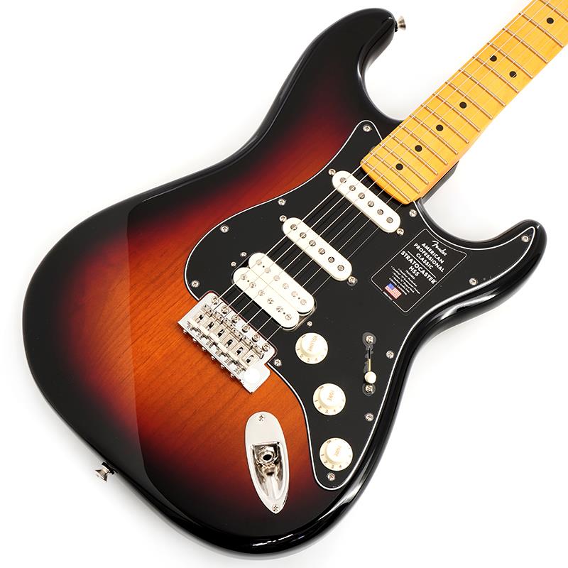 楽器種別：新品Fender USA/American Professional II 商品一覧＞＞Fender USA/新品 商品一覧＞＞エレキギター【165，000円〜315，000円】 商品一覧＞＞STタイプ/Fender USA 商品一覧＞＞当店のギターは、出荷前に専門スタッフが検品・調整しているので安心です！Fender USA American Professional Classic Stratocaster HSS (3-Color Sunburst/Maple)商品説明American Professional Classic SeriesAmerican Professional Classic Stratocaster HSSは、ヴィンテージの魅力とモダンなパフォーマンスが完璧に融合したギターです。ヴィンテージにインスパイアされたCoastline ’57 StratocasterピックアップとCoastlineハムバッカーを搭載し、パンチと煌めきに満ちた、深みのあるトーンを奏でます。洗練されたModern Cシェイプネックは、快適な演奏性を提供し、Fender Staggered ClassicGearチューナーは、クラシックなルックスと正確なチューニング安定性を両立しています。カスタムフェードのヴィンテージ仕上げや、フェンダーらしいクラシックな塗装をラインナップ。サウンドだけでなく、見た目の美しさにもこだわりました。American Professional Classic Stratocaster HSSは、フェンダー黄金期の魂を受け継ぎながら、現代のプレイヤーのために進化したモデルです。※画像はサンプルです。製品の特性上、杢目、色合いは個体ごとに異なります。商品詳細Series: American Professional ClassicBody Material: AlderBody Finish: Gloss UrethaneNeck: Maple， Modern CNeck Finish: Satin Urethane with Gloss HeadstockFingerboard: Maple or Rosewood， 9.5 (241 mm)Frets: 22， Medium JumboPosition Inlays: Black or White DotNut (Material/Width): Synthetic Bone， 1.685 (42.8 mm)Tuning Machines: Fender ClassicGear StaggeredScale Length: 25.5 (64.77 cm)Bridge: 6-Saddle Vintage-Style Synchronized TremoloPickguard: 3-Ply Black or 4-Ply Torioseshell or 3-Ply Mint GreenPickups:Coastline Humbucker (Bridge)Coastline ‘57 Single-Coil Stratocaster RWRP (Middle)Coastline ‘57 Single-Coil Stratocaster (Neck)Pickup Switching: 5-Position Blade:Position 1. Bridge Humbucker PickupPosition 2. Middle Pickup and Outer Coil Of HumbuckerPosition 3. Middle PickupPosition 4. Neck and Middle PickupPosition 5. NeckPickup Controls: Master Volume， Tone 1. (Neck & Middle Pickup)， Tone 2. Greasebucket Tone Circuit (Bridge & Middle Pickup)Control Knobs: Vintage White PlasticHardware Finish: Nickel/ChromeStrings: Fender USA 250L Nickel Plated Steel (.009-.042 Gauges)， PN 0730250403Case/Gig Bag: Included: Deluxe Gig Bagイケベカテゴリ_エレキギター_STタイプ_Fender USA_American Professional II_新品 SW_Fender USA_新品 JAN:0885978638826 登録日:2025/10/31 エレキギター フェンダー ふぇんだー フェンダーUSA アメリカンプロフェッショナル アメプロ