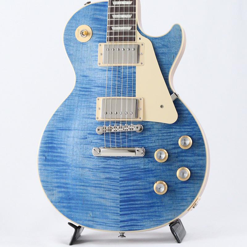 楽器種別：アウトレットGibson/Les Paul Models 商品一覧＞＞Gibson/アウトレット 商品一覧＞＞エレキギター【195，000円〜370，000円】 商品一覧＞＞レスポールタイプ/Gibson 商品一覧＞＞当店のギターは、出荷前に専門スタッフが検品・調整しているので安心です！Gibson Les Paul Standard '60s Figured Top (Ocean Blue) [SN.232250240] 【B級特価】商品説明B級アウトレットスペシャルプライス！Gibson Les Paul Standard '60s Custom Color SeriesCustom Color Seriesは、1960年代のギブソンのクラシカルなカスタムカラーと、近年のリミテッドランに採用された人気カラーからインスピレーションを得て誕生したモデルであり、ギブソンファンの皆様に、エキサイティングなカラーのレスポール・スタンダードをお届けします。ギブソンの定番モデル「レスポール・スタンダード」が入荷！コチラは、AAフィギュア・メイプルトップやスリムテーパーのネックシェイプを採用した60's仕様採用モデルです。ウエイトリリーフを施さないソリッドボディに、握りやすいスリムテーパーのネックをジョイント。キャビティはトラディショナルモデルと同様に、基盤を使わず配線されており、コンデンサーはオレンジドロップが使われております。サウンドの要であるピックアップには、60s Burstbuckerを搭載。芯のあるクリーントーンはもちろん、歪ませても骨太でバランスの良いドライブサウンドを奏でてくれます。ギブソン王道のロックサウンドを求めるギタリストには是非ともオススメの1本です。是非この機会をお見逃しなく！※本商品はB級特価品となります為、細かな擦り傷や、パーツのくすみが散見します。※掲載画像以外の外観瑕疵部分がある場合がございます。※保証に関しましてはプレイアビリティに関する点のみとなり、通常とは異なるアウトレット保証となります。商品詳細Weight≒4.51kgBodyMaterial: MahoganyTop: AA Figured MapleWeight Relief: NoneBinding: Single-ply Top and FretboardNeckNeck: MahoganyProfile: Slim TaperNut width: 1.695 / 43.05mmFingerboard: Indian RosewoodScale length: 24.75 / 628.65mmNumber of frets: 22Nut: Graph TechInlay: Acrylic TrapezoidsHardwareBridge: ABR-1 Tune-O-MaticTailpiece: Aluminum Stop BarTuners:Grover Rotomatics w/ Kidney ButtonsPlating:NickelElectronicsNeck pickup: 60s BurstbuckerBridge pickup: 60s BurstbuckerControls:2 Volumes， 2 Tones & Toggle Switch (Hand-wired with Orange Drop Capacitors)ハードケース付属イケベカテゴリ_エレキギター_レスポールタイプ_Gibson_Les Paul Models_アウトレット SW_Gibson_アウトレット JAN:2500010537926 登録日:2026/03/23 エレキギター ギブソン レスポール