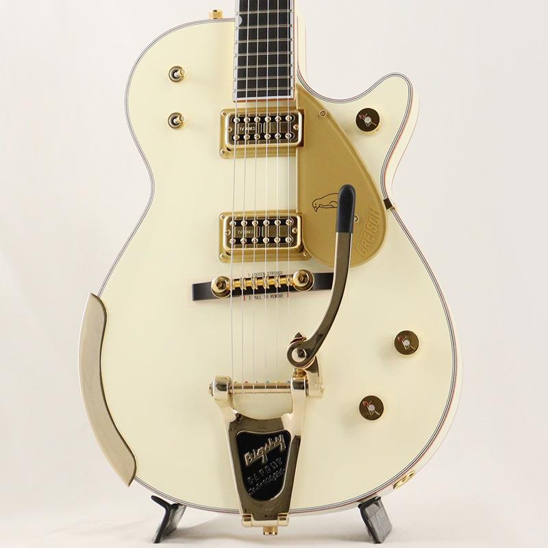 楽器種別：新品GRETSCH/Penguin 商品一覧＞＞GRETSCH/新品 商品一覧＞＞エレキギター【355，000円〜665，000円】 商品一覧＞＞その他/GRETSCH 商品一覧＞＞当店のギターは、出荷前に専門スタッフが検品・調整しているので安心です！GRETSCH G6134T-58 Vintage Select '58 Penguin with Bigsby (Vintage White)商品説明グレッチにとって重要な黄金時代であり、多作な期間だった、1950年代-1960年代初期にインスピレーションを得て誕生した、Vintage Select Editionギターは、数ある楽器の伝統の中でも最高のものを評価するプレイヤーのためにデザインされています。Bigsbyを搭載した、G6134T-58Vintage Select '58Penguinは、グレッチの中でも最も希少な鳥を、精巧に再現した新しいテイクで、その遺産をロックさせます。1958年にデビューした、グレッチの由緒あるPenguinギターは、Filter'TronPUのペアを搭載し、チェンバード・マホガニーボディの特徴的なサウンドを備えています。これにより、トップとボディ間の隙間を共鳴し、ハーモニックな豊かさが増幅され、よりはっきりした明瞭なトーンを実現しています。現在のモデルは、ゴージャスなVintage Whiteの南極生まれの小さな鳥に搭載された、2基のTV Jones Classic PUは、紛れもないヴィンテージなFilter'Tronの素晴らしい音響効果を、忠実に再現しています。※画像はサンプルです。製品の特性上、杢目、色合いは個体ごとに異なります。商品詳細BodyBody Shape: PenguinBody Material: MahoganyBracing: ChamberedBody Binding: Gold SparkleBody Finish: Gloss Nitrocellulose LacquerNeckNeck Material: MahoganyNeck Finish: Gloss Nitrocellulose LacquerNeck Shape: Standard UNeck Binding: Gold SparkleFingerboard Radius: 12 (305 mm)Fingerboard Material: EbonyNumber of Frets: 22Fret Size: Medium JumboNut: BoneNut Width: 1.6875 (42.86 mm)Position Inlays: Pearloid Neo-Classic ThumbnailHardwareBridge: Space ControlTailpiece: Bigsby B3GBTuning Machines: Grover Imperial Die-CastPickguard: Gold Plexi with Gold Gretsch LogoControl Knobs: Jeweled G-ArrowStrings: Nickel Plated Steel (.010-.046 Gauges)ElectronicsBridge Pickup: TV Jones Filter'Tron ClassicNeck Pickup: TV Jones Filter'Tron ClassicSwitching: 3-Position TogglePosition 1. Bridge PickupPosition 2. Bridge And Neck PickupsPosition 3. Neck Pickup， 3-Position Tone SwitchControls: Volume 1. (Neck Pickup)， Volume 2. (Bridge Pickup)， Master Volumeハードケース付属イケベカテゴリ_エレキギター_その他_GRETSCH_Penguin_新品 SW_GRETSCH_新品 JAN:0885978771493 登録日:2026/09/25 エレキギター グレッチ ペンギン
