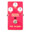 楽器種別：新品コンパクトエフェクター/MXR 商品一覧＞＞コンパクトエフェクター/MXR/Distortion ／ Overdrive ／ Fuzz 商品一覧＞＞コンパクトエフェクター【10，000円〜30，000円】 商品一覧＞＞安心してお買い物頂けるよう、コンパクトもマルチも丁寧梱包でお届けします！MXR 【9Vアダプタープレゼント！】M94SE Fat Sugar Drive商品説明※輸入品の為、入荷スケジュールに遅れが生じる場合がございます。予めご容赦願います。MXR Fat Sugar Driveは、Sugar DriveのクリアなオーバードライブトーンをPhase 90などと同じサイズの筐体に収めました。このペダルの特徴は、独自のドライブコントロールにあります。DRIVEノブをまわすとクリーントーンのブレンド量が変化し、真空管アンプがクリーンからオーバードライブへ変化する様子を再現しています。また、エフェクター内部で昇圧することでヘッドルームを増やし、ワイドレンジでオープンなサウンドを実現しています。これらの要素を組み合わせることによって幅広いギターサウンドを作り出すことができます。Fat Sugar Driveは、デフォルトでトゥルーバイパスに設定されていますが、バッファードバイパスを好むプレイヤーはボトムプレートを外して内部のバッファースイッチによって切り替え可能です。カスタムピンクスパークルフィニッシュの特別仕様のペダルです。商品詳細・Sugar Driveペダルの幅広いオーバードライブトーンをMXRのクラシックな筐体で実現・クリーンシグナルをブレンドしてギターの個性を維持できます・広いヘッドルームによつ、透明感のあるワイドレンジなサウンド・真空管アンプのようなオーバードライブから、ディストーションサウンドまで対応・バッファースイッチでバイパス方式の切替が可能・特別仕様のピンクスパークルフィニッシュイケベカテゴリ_エフェクター_コンパクトエフェクター_MXR_Distortion ／ Overdrive ／ Fuzz_新品 JAN:0710137130791 登録日:2022/09/12 エフェクター コンパクトエフェクター ストンプボックス