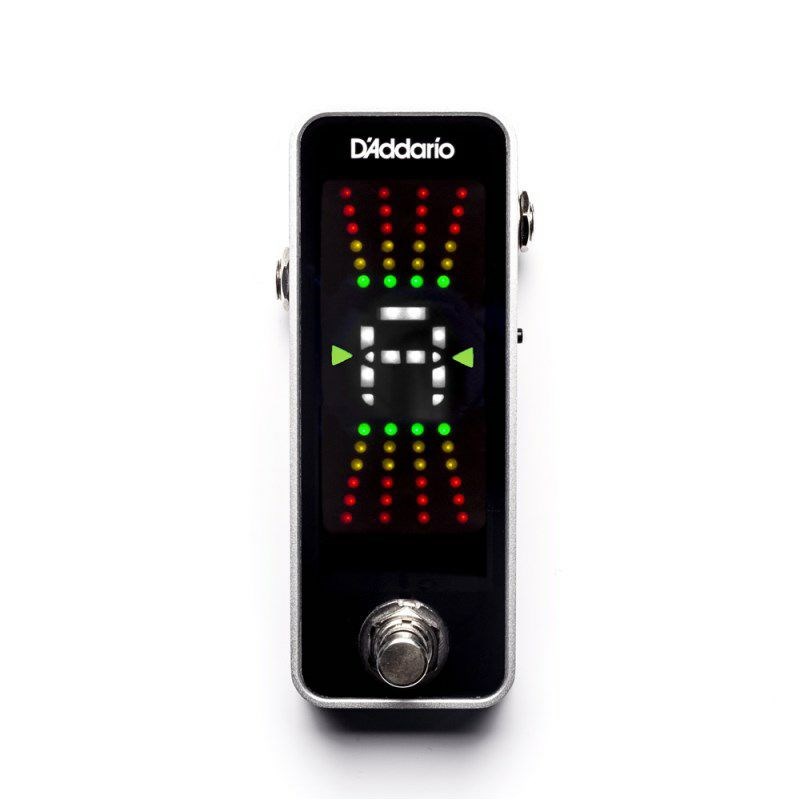 楽器種別：新品D’Addario/新品 商品一覧＞＞楽器アクセサリ【5，000円〜20，000円】 商品一覧＞＞チューナー・メトロノーム/チューナー（一般）/D’Addario 商品一覧＞＞品揃え豊富な当店なら弦、パーツ、ケーブルなどのアクセサリーがまとめて揃います！D’Addario Chromatic Pedal Tuner [PW-CT-20]商品説明明るく大きな液晶を搭載し、視認性に優れたペダルチューナー！Planet Waves by D'Addario （プラネットウェイヴス by ダダリオ）圧倒的なレスポンスを誇る32Bitの高速プロセッサーを搭載したペダルチューナー、 PW-CT-20が登場です。アルミを採用した筐体はデザイン性にもこだわり、傾斜角のついた大型スク リーンと高輝度LEDを採用することで高い視認性を確保しました。クイックかつ正確なチューニング性能 を誇り、415〜475Hzと幅広いキャリブレーション設定が可能です。True-Bypass仕様で、音質に影響 することなく自宅やスタジオ、ステージでも活躍するペダルチューナーです。・32-bit 高速プロセッサー搭載・True-Bypass仕様・高輝度LED採用・視認性に優れた大型スクリーン搭載・キャリブレーション幅 415Hz~475Hz・DC9Vセンターマイナス / 9Vバッテリー対応（006P）イケベカテゴリ_楽器アクセサリ_チューナー・メトロノーム_チューナー（一般）_D’Addario_新品 SW_D’Addario_新品 JAN:0019954242435 登録日:2023/03/07 ダダリオ