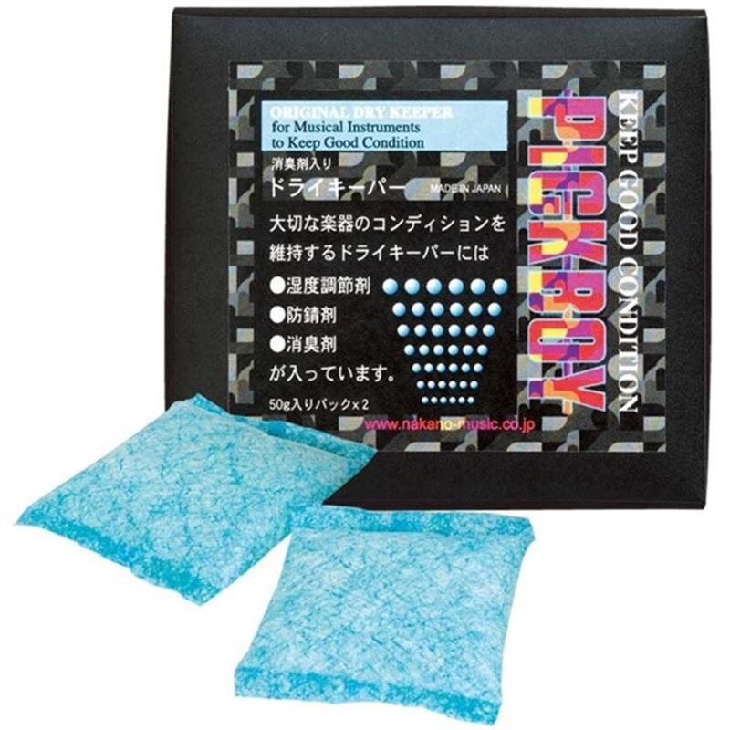 楽器種別：新品PICK BOY/新品 商品一覧＞＞楽器アクセサリ【〜5，000円】 商品一覧＞＞メンテナンス用品/その他メンテナンス用品/PICK BOY 商品一覧＞＞品揃え豊富な当店なら弦、パーツ、ケーブルなどのアクセサリーがまとめて揃います！PICK BOY DRY KEEPER [H-95]商品説明ピックボーイ　ドライキーパー高音多湿のこの日本で楽器を扱う方には必需品の除湿剤！ハードケースに楽器と一緒に入れれば、デリケートな楽器から木材が湿気を帯びてしまうのを防ぎます。50gが2袋は入り、有効期限も半年〜1年と超ロング！お値段もお買い得で、全ミュージシャンにお薦めです。※パッケージデザイン切り替えに伴い新旧デザインが混在している場合がございます。いずれかをご指定いただけませんので予めご了承くださいませ。イケベカテゴリ_楽器アクセサリ_メンテナンス用品_その他メンテナンス用品_PICK BOY_新品 SW_PICK BOY_新品 JAN:4534203000100 登録日:2009/09/29 ピックボーイ