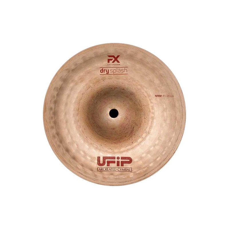 楽器種別：新品UFIP/新品 商品一覧＞＞ドラム【15，000円〜30，000円】 商品一覧＞＞シンバル/スプラッシュ/UFIP 商品一覧＞＞安心してお買い物頂けるよう、スネアもシンバルも丁寧梱包でお届けします！UFIP FX-08DS [FX collection Series / Dry Splash 8]商品説明【FX collection Series】ユーフィップのサウンドコンセプトをより分かりやすく明確にする為にラインナップ改定を行い、各シリーズのスプラッシュ、チャイナといったエフェクトシンバルを「EFFECTS COLLECTION」シリーズとして、統合いたしました。本モデルは「Natural（ナチュラルシリーズ）」直系の「FX collection Series / Dry Splash」です。＜FX collection Series / Dry Splash 8＞Dry Splashは名前の通り、ドライなサウンドを強調した個性的なサウンド。オルタナティブ、ミクスチャーなど今現代の音楽に最適です。※シンバル表面の色ムラや、キズ・ヒビのように見える部分は本シリーズ独自の製法による意図的なもので、不良品ではございません。イケベカテゴリ_ドラム_シンバル_スプラッシュ_UFIP_新品 SW_UFIP_新品 JAN:4515515933508 登録日:2018/09/01 シンバル ユーヒップ ウヒップ