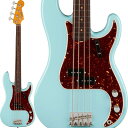 楽器種別：新品エレキベース/Fender USA 商品一覧＞＞エレキベース/Fender USA/American Vintage II 商品一覧＞＞エレキベース【195，000円〜375，000円】 商品一覧＞＞当店のベースは、出荷前に専門スタッフが検品・調整しているので安心です！Fender USA American Vintage II 1960 Precision Bass (Daphne Blue/Rosewood)商品説明American Vintage IIは、音楽の歴史を変えた革新的なエレクトリックギターとベースを、極めて正確に再現したシリーズです。当時の仕様を忠実に反映したボディシェイプ、ネック、ハードウェア構成、プレミアムなフィニッシュ、そして年代別にヴォイシングされ細部にまでこだわり抜いたピックアップを搭載し、本物のFenderクラフトマンシップとトーンのエッセンスを凝縮した一本です。50年代後期から60年代初期は、Precision Bassを象徴する多くの新機能が導入された転換期でした。1960年には、Precision BassのデザインはTelecasterスタイルのデザイン要素から、Stratocasterスタイルへとシフトし、ヘッドシェイプ、コンター加工、ピックガードマウントのエレクトロニクス、4サドルブリッジといった特徴を備えた1960 Precision Bassは、普遍的な、洗練されたスタイリングを手に入れたのでした。プレミアムなアルダーボディ、Pure Vintage ?60 Split-Coil P-Bassピックアップ、20本のヴィンテージトールフレットを配した7.25インチラジアスのスラブローズ指板の1960 Cシェイプメイプルネックといった仕様は、1960年に生産されたオリジナルモデルのサウンドとフィーリングを見事に再現しています。American Vintage IIは、フェンダーの礎を築いたギターとベースを忠実に復刻している、ヴィンテージフェンダーのトーンとフィーリングを愛するプレイヤーへ向けたシリーズです。音楽の歴史を作り上げてきたギターとベースを、現代の技術で蘇らせています。※画像はサンプルです。商品詳細【Specifications】Body Material: AlderBody Finish: Gloss Nitrocellulose LacquerNeck: Maple， 1960 CNeck Finish: Gloss Nitrocellulose LacquerFingerboard: Slab Rosewood， 7.25 (184.1 mm)Frets: 20， Vintage TallPosition Inlays: Clay DotNut (Material/Width): Bone， 1.70 (43.2 mm)Tuning Machines: Pure Vintage Reverse Open-GearScale Length: 34 (86.36 cm)Bridge: Pure Vintage 4-Saddle with Threaded Steel SaddlesPickguard: 4-Ply TortoiseshellPickups: Pure Vintage '60 Split-Coil Precision (Middle)Controls: Master Volume， Master ToneControl Knobs: Knurled Flat-TopHardware Finish: Nickel/ChromeStrings: Fender USA 7250M Nickel Plated Steel (.045-.105 Gauges)，PN 0737250406Case/Gig Bag: Vintage-Style Brown (Orange Interior)ハードケース付属イケベカテゴリ_ベース_エレキベース_Fender USA_American Vintage II_新品 JAN:0885978841004 登録日:2022/10/09 フェンダー アメリカンヴィンテージ