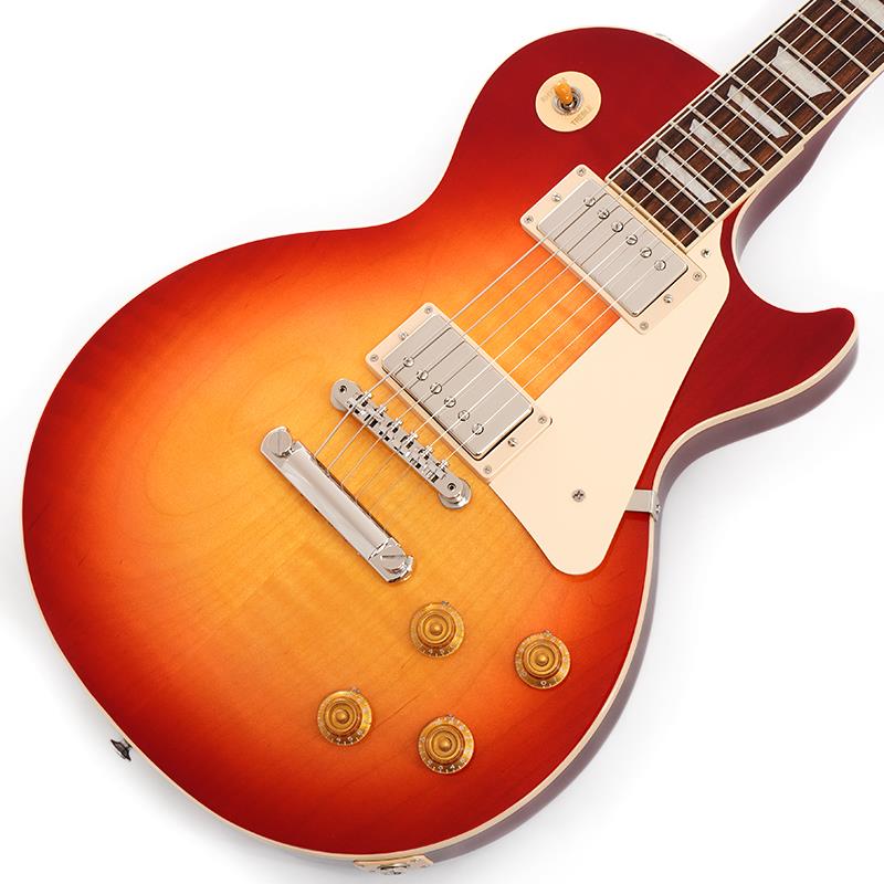 楽器種別：新品Gibson/Les Paul Models 商品一覧＞＞Gibson/新品 商品一覧＞＞エレキギター【220，000円〜410，000円】 商品一覧＞＞レスポールタイプ/Gibson 商品一覧＞＞当店のギターは、出荷前に専門スタッフが検品・調整しているので安心です！Gibson Les Paul Standard '50s (Heritage Cherry Sunburst) 【S/N 226850288】商品説明Gibson Les Paul Standard '50sギブソンの定番モデル「Les Paul Standard」が入荷！コチラは、王道のメイプルトップ、マホガニーバックを採用したクラシックな50sルックスモデルです。ウエイトリリーフを施さないソリッドボディを採用、ネックシェイプは程よいグリップ感のあるVintage 50sを採用しています。キャビティはトラディショナルモデルと同様に、基盤を使わず配線されており、コンデンサーはオレンジドロップが使われております。サウンドの要であるピックアップには、バーストバッカー1&バーストバッカー2を搭載。野太いクリーントーンはもちろん、歪ませても無骨でありながらもバランスの良いドライブサウンドを奏でてくれます。ギブソン王道のロックサウンドを求めるギタリストには是非ともオススメの1本です。是非この機会をお見逃しなく！S/N 226850288Weight≒4.15kg商品詳細BodyMaterial: MahoganyTop: MapleWeight Relief: NoneNeckNeck: MahoganyProfile: Vintage 50sNut width: 1.695 / 43.05mmFingerboard: RosewoodScale length: 24.75 / 628.65mmNumber of frets: 22Nut: Graph TechInlay: Acrylic TrapezoidsHardwareBridge: ABR-1 Tune-O-MaticTailpiece: Aluminum Stop BarKnobs: Amber Top Hats w/ PointersPlating: NickelElectronicsNeck pickup: Burstbucker 1Bridge pickup: Burstbucker 2Controls: 2 Volumes、 2 Tones & Toggle Switch (Hand-wired with Orange Drop Capacitors)ハードケース付属イケベカテゴリ_エレキギター_レスポールタイプ_Gibson_Les Paul Models_新品 SW_Gibson_新品 JAN:4580228786932 登録日:2026/06/03 エレキギター ギブソン レスポール