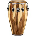 楽器種別：新品コンガ/MEINL 商品一覧＞＞コンガ【65，000円〜125，000円】 商品一覧＞＞安心してお買い物頂けるよう、小物楽器もカホンも丁寧梱包でお届けします！MEINL DG1212CW [Artist Series Congas Diego Gale / 12-1/2 Tumba - Buffalo Head] 【お取り寄せ品】商品説明Artist Series Congas Diego Gale芸術活動をアフロキューバン・ミュージックに捧げ、グラミー賞にノミネートされたアーティスト、ディエゴ・ゲイルのシグネチャー・コンガです。彼の音楽ルーツの表現に欠かせない、クラシック且つオリジナルなサウンドのために、チャムチュリー材を使用し、パーツにはツヤ消しニッケルフィニッシュのハードウェアを採用、シェルは材の特徴を活かした見事な外観に仕上がっています。ダイナミック且つ豊かで、温かい低音とはじけるような高音を奏で、スタジオ、ライブの両面で活躍します。ヘッドは、バッファロースキンと、Remo Fiberskyn Symmetry の 2 種が用意されています。商品詳細＜スペック＞サイズ：12-1/2×30 (Tumba)シェル：2ply Chamchuri Woodフィニッシュ：High Glossヘッド：Hand Selected Buffalo Headsラグ：10 mm Strong Tuning Lugsリム：4 mm Rounded SSR-Rimsハードウェア：Brushed Nickel Hardware付属品：Conga Saver、Soundpads、Accessory Pouch、L-shaped Tuning Key、Tune Up Oilイケベカテゴリ_パーカッション_コンガ_MEINL_新品 JAN:0842960145656 登録日:2021/03/12 コンガ パーカッション マイネル