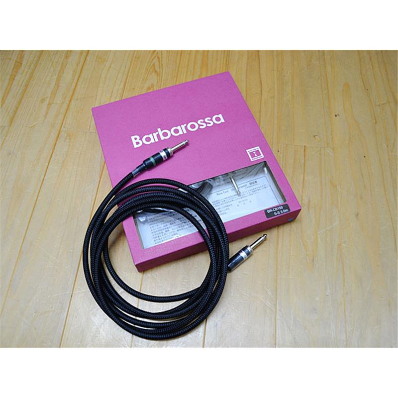 楽器種別：新品BARBAROSSA/新品 商品一覧＞＞楽器アクセサリ【5，000円〜15，000円】 商品一覧＞＞シールドコード/シールドコード/BARBAROSSA 商品一覧＞＞品揃え豊富な当店なら弦、パーツ、ケーブルなどのアクセサリーがまとめて揃います！BARBAROSSA 【お取り寄せ商品】 Priest Cable BR-CB150 3m S-S商品説明ベース、アコースティックプレイヤーを十二分に満足させたい想いから上位クラスで培われたノウハウを惜しみなく採用。艶やかに伸びていくハイ、分厚く表現されるミッド、力強い塊となって表現されるローなどBarbarossaが追い求める喜怒哀楽の表現力を感じることができます。多弦ベースでのローの表現や、アコースティックの空気感をこのケーブルで獲得できるでしょう。E. Guitarをお使いの方はハイが思った以上に出過ぎてしまうことがあります。そんなときはギターからエフェクターまでを「Priest」で、エフェクターからアンプまでを「Wizard」で耳障りなハイを程よく抑えることで解消されます。【特徴】■プラグ接点処理スイッチクラフトプラグの弱点でもある箇所を改善!!商品画像の赤丸で囲んである圧着部分が緩むと、接点不良の原因となり音が出ないなどのトラブルの原因となっていました。そこで、写真（図2）のように圧着部分にハンダを処理することで接点向上、耐久性、導電性を高めています。ハンダ処理前ハンダ処理後(画像2，3枚目)※ストレート型、L型プラグどちらも接点処理■クライオジェニック処理国内有数の技術力を持つ金属処理会社との提携により安心でハイクオリティーのクライオ処理が施されています。倍音成分が向上することでサウンドに奥行き感や立体感が生まれます。芯のあるクリアなサウンド、コードが一音一音しっかりと表現されるので非常にバランスのとれたサウンドを表現します。■プラグ内部ポリマー保護プラグ内部のハンダ及び線材の酸化防止効果。■プラグキャップ保護プラグの緩み防止、また外気から内部を遮断することで、酸化防止となっています。また、プラグを落とした場合のショック吸収も兼ねており、すぐれた耐久性を持ちます。■ケーブル線被服保護ケーブルにより耐久性を持たせるため耐摩耗性、柔軟性に優れたポリエステル製モノフィラメントを採用。■ケーブルメーター認識ラベルケーブルの長さ確認を一目でわかりやすく表示。■方向性及び品番目視ラベルケーブルの接続先、品番の確認を一目でわかりやすく表示。イケベカテゴリ_楽器アクセサリ_シールドコード_シールドコード_BARBAROSSA_新品 SW_BARBAROSSA_新品 登録日:2026/07/14 シールドコード ギターシールド シールド シールドケーブル ギターケーブル