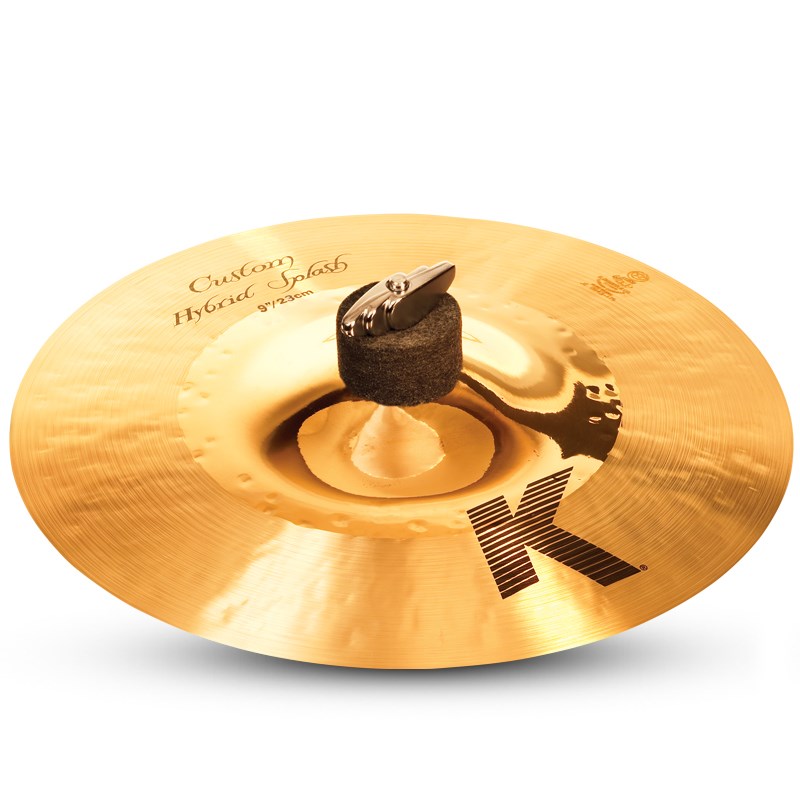 楽器種別：新品Zildjian/K Custom 商品一覧＞＞Zildjian/新品 商品一覧＞＞ドラム【15，000円〜40，000円】 商品一覧＞＞シンバル/スプラッシュ/Zildjian 商品一覧＞＞安心してお買い物頂けるよう、スネアもシンバルも丁寧梱包でお届けします！Zildjian 【 WINTER CAMPAIGN 2025】K Custom Hybrid Splash 9 [NKZL9CHBSP]商品説明【K Custom Hybrid 〜神保彰プロデュースシンバルシリーズ〜】K Custom Hybrid2006年に神保彰プロデュースで登場し、世界的に好評のKカスタムハイブリッドシリーズ。音溝が無いセンター部と音溝加工されたエッジ部で異なるトーナリティーを生み出します。＜Hybrid Splash＞パワー、ボリューム感と繊細な素早さを併せ持つ万能スプラッシュ。サイズ：9ウェイト：Thinイケベカテゴリ_ドラム_シンバル_スプラッシュ_Zildjian_K Custom_新品 SW_Zildjian_新品 JAN:0642388296080 登録日:2009/09/29 シンバル ジルジャン Kカスタム