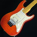 楽器種別：ユーズドエレキギター/Suhr Guitars 商品一覧＞＞エレキギター/Suhr Guitars/CUSTOM SERIES 商品一覧＞＞エレキギター【310，000円〜590，000円】 商品一覧＞＞当店のギターは、出荷前に専門スタッフが検品・調整しているので安心です！Suhr Guitars 【USED】 Standard Wavy Quilt Maple Top Floyd w/Buzz Feiten Tuning System (Trans Orange) 【SN.3558】商品説明うねる様なビッグリーフWavy Quilt Mapleをトップ材に使用したカスタムオーダーモデル！鮮やかなオレンジが眩しい2004年製の中古品が入荷！エレキギターのみに留まらずアンプやリプレイスPU等においてもトッププロからの絶大な信頼を集め、ハイエンドブランドとしての名声を欲しいがままにしている「Suhr Guitars」。今回ご案内させていただきます「Standard Wavy Quilt Maple Top Floyd」は、大柄な杢が特徴的なQuilt Maple-Wavyをトップ材に、軽量で歯切れ良くトーンウッドの中でも優れたな音響特性を誇るスワンプアッシュバックを採用しており、カスタムモデルならではのタイトさと太さを兼ね備えたバランスの良いサウンドが特徴的なモデルとなっております。また、ネックには1ピースのバーズアイメイプルを使用しており、その美しいルックスは勿論、剛性に優れた安定した使用感を誇ります。PUはそれぞれシングルコイルに「V60」、ハムバッカーには「DSH」がSSHレイアウトにて装備され、煌びやかで粒立ちの良いクリーンサウンドから、ドライヴ時には明瞭感を損なわないタイトなセットアップとなっており、幅広いジャンルへの順応性を持ち合わせております。ブリッジにはダブルロックの金字塔、Floyd Rose Originalブリッジを採用しており、広がりのあるナチュラルな生鳴りを活かしながらも、アーミング時の摩擦によるチューニングのズレを最小限に抑えました！ネックシェイプは「Even Taper C RB」シェイプに仕上げられており、Suhr GuitarsエンドーサーでもあるReb Beachの為に開発された、少々厚めで始まるローポジションからハイポジションにかけての変化が緩やかで、全体的にバランスの良い握り心地のCラウンドのネックシェイプとなっております。さらに指板面はナットから最終フレットにかけて10インチ〜14インチへとよりフラットに変化する「コンパウンド・レイディアス」を採用しており、ハイフレット部の演奏性も抜群！フレットには「6105(ミディアムジャンボサイズ)」を採用しており、フロイドローズブリッジと共にファットなサウンドと高水準な演奏性を誇ります。当個体状態と致しましては、全体的に色焼け、細かい擦り傷や弾き傷、パーツのくすみや錆は御座いますが、美観を損ねるような打痕や深い傷は無い美品中古となっております。電装系や演奏面も問題無く、フレットも多少の凹みは有れども6割程度残っておりますのでガンガンお使い頂ける1本としてお迎え頂けます。近年木材の価格高騰によりここまで美しいキルトメイプルを使用すればかなり高額な個体になってしまいます。カスタムらしい抜群の演奏性に美しいルックス。市場でもかなり稀少な1本となっておりますので是非お見逃しの無い様！Weight≒3.62kg商品詳細SPECCOLOR : Trans OrangeBODY : 3/16 Quilt Maple-Wavy Top， Swamp Ash BackBODY SHAPE : Standard ShapeFINGERBOARD : Birds Eye Maple，22F(6105)，25.5 inchNECK : 1P Birds Eye MaplePROFILE : Even Taper C RB .800-.850 10-14RPU : JST V60 Single Coil & DSH HumbuckingTUNER : Sperzel Non LockingBRIDGE : Floyd Rose OriginalCONTROL : 1volume-1tone-5way Selecter SWハードケース付属イケベカテゴリ_ギター_エレキギター_Suhr Guitars_CUSTOM SERIES_ユーズド JAN:2500010119641 登録日:2023/07/22 エレキギター サー Shur