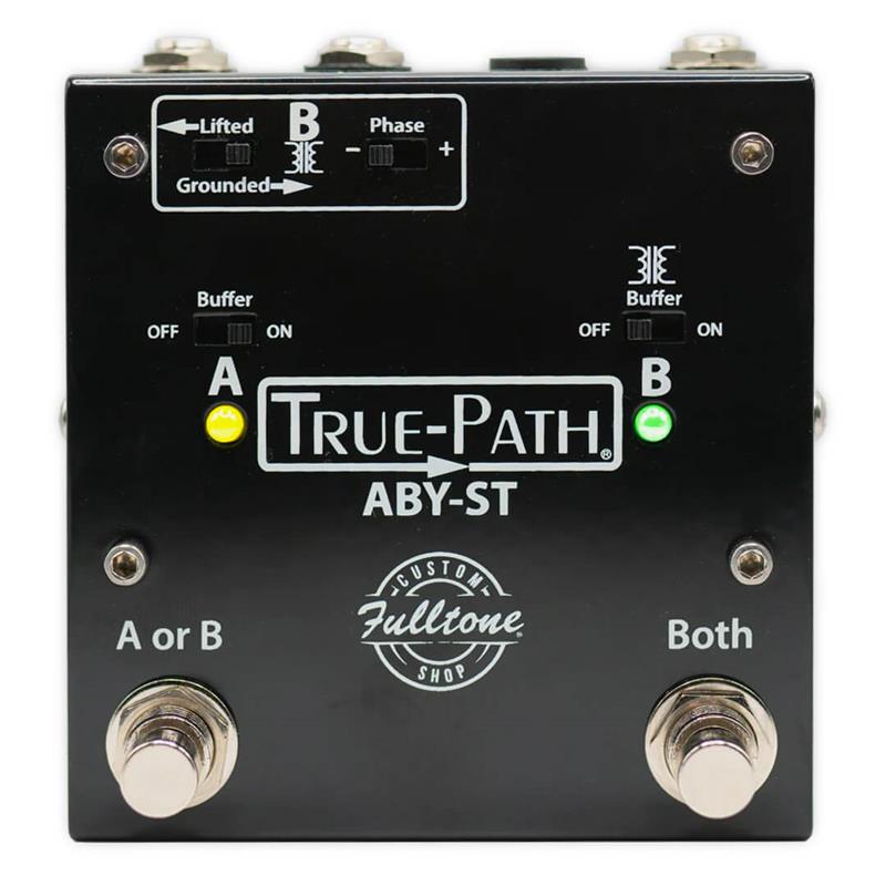 楽器種別：新品Fulltone/新品 商品一覧＞＞エフェクター【30，000円〜60，000円】 商品一覧＞＞その他周辺機器・アクセサリ/Fulltone 商品一覧＞＞安心してお買い物頂けるよう、コンパクトもマルチも丁寧梱包でお届けします！Fulltone ABY-Soft Touch v2商品説明True-Path ABY v2は、複数アンプを組み合わせた際に起こる問題を解消し、サウンドの透明度を極限まで高めるために設計されたアンプスイッチャーです。ノイズレスなサイレント・ソフトスイッチを搭載し、ニッケルコアのカスタム巻き1:1トランスを採用。ファズは丸みを帯び、ディストーションは過剰に強調されることなく、ピュアなトーンをキープします。小型ながら強力な性能を誇り、ギタリストのサウンドをより自然で忠実に保ちます。特徴■サイレント・ソフトスイッチ搭載スムーズかつノイズレスにスイッチングできるサイレント・ソフトスイッチを採用。切り替え時のクリック音を防ぎ、演奏の妨げとなることがありません。■ピュアなシグナルパスカスタム設計のニッケルコアトランスと4オプト・スイッチングシステムを搭載。信号の透明度を確保し、音質劣化を最小限に抑えたピュアなシグナルを実現します。■切り替え可能なJFETバッファー長いケーブル使用時の高音域ロスや信号減衰を補正するバッファーを各チャンネルに装備。特定のファズペダルとの相性が悪い場合は、バッファーをOFFにすることも可能です。■位相補正機能異なるアンプ間での位相のズレを修正し、複数アンプ使用時でも位相ずれによる音の劣化を防止。■出力パン回路ツイン・リバーブやヴィンテージ・プレキシ・マーシャルなどのアンプ切り替え時に発生する大音量をカットするため、出力パン回路を搭載。■小型化設計高い機能性を維持しつつも、従来モデルから25％小型化されており、限られたスペースでも設置が可能です。注意点・特定のファズペダルは、バッファーの低インピーダンス信号に対応できない場合があります。その際はバッファーをOFFに設定することをお勧めします。・位相補正機能の調整は、必ず複数アンプの接続確認後に行い、最適な設定に合わせてください。商品詳細スペック■製品サイズ：108 x 103 x 60mm■製品重量：582g■入力端子：1/4 TS PHONE■入力インピーダンス：1.1MΩ■出力端子：1/4 TS PHONEx2■出力インピーダンス：100Ω■電源/消費電流：DC9~18V（φ2.1mmセンターマイナス）/ 100mA（別売）■パッケージサイズ：14.5 x 11 x 8.3cm■総重量（パッケージを含む）：0.668kg■生産国：アメリカイケベカテゴリ_エフェクター_その他周辺機器・アクセサリ_Fulltone_新品 SW_Fulltone_新品 JAN:0676891000889 登録日:2026/03/14 フルトーン