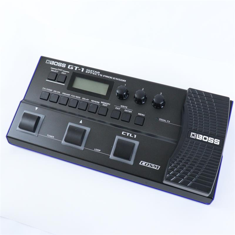 楽器種別：ユーズドBOSS/ユーズド 商品一覧＞＞エフェクター【10，000円〜25，000円】 商品一覧＞＞ギター用エフェクター/マルチエフェクター/BOSS 商品一覧＞＞安心してお買い物頂けるよう、コンパクトもマルチも丁寧梱包でお届けします！BOSS USED 中古 GT-1 ( ボス) [S/N H3J0900] 箱付属商品説明「GT-1」の中古品が入荷！BOSSのハイクオリティ・サウンドを軽くコンパクトなボディに凝縮。アルカリ単三電池4本で約7時間駆動可能で手軽に使用でき、ギターケースでの運搬時にもケースや楽器を傷つけにくいエッジレス設計です。初心者だけでなく、既にマルチエフェクターやアンプシミュレーターをお持ちの方のサブ機としても大変おすすめです。キズ・汚れ等など外観は使用感がありますが、動作良好です。まだまだ現役です！【付属品】・箱【中古保証】初期不良のみ3ヶ月商品詳細エフェクト：108種類メモリー：99（ユーザー）+99（プリセット）フレーズ・ループ：32秒消費電流：200 mAイケベカテゴリ_エフェクター_ギター用エフェクター_マルチエフェクター_BOSS_ユーズド SW_BOSS_ユーズド JAN:2500070837257 登録日:2026/03/14 エフェクター マルチエフェクター ボス