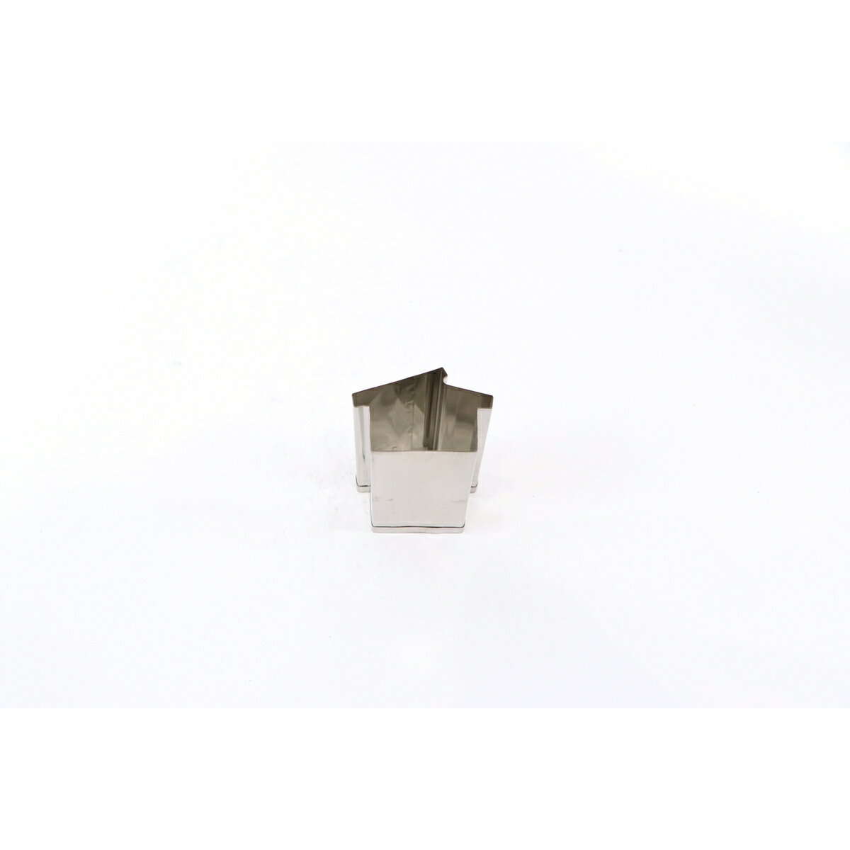 【商品情報】●代々培われた匠の技。●食材に＋αの価格を与える「かながた」です。【商品仕様】●高さ：H53mm●材質：18−8ステンレス【注意事項】【使用方法】[キーワード]たかもりの野菜抜　絵馬　小　＃1 国産 日本製 キッチンツール 調理器具 製菓 型抜き くり抜き お菓子 お菓子作り クッキー 野菜 キッチン 手作り 野菜カッター お弁当 飾り切り キャラ弁 型 おしゃれ 可愛い かわいい 国産 日本製 キッチンツール 調理器具 製菓 型抜き くり抜き お菓子 お菓子作り クッキー 野菜 キッチン 手作り 野菜カッター お弁当 飾り切り キャラ弁 型 おしゃれ 可愛い かわいい